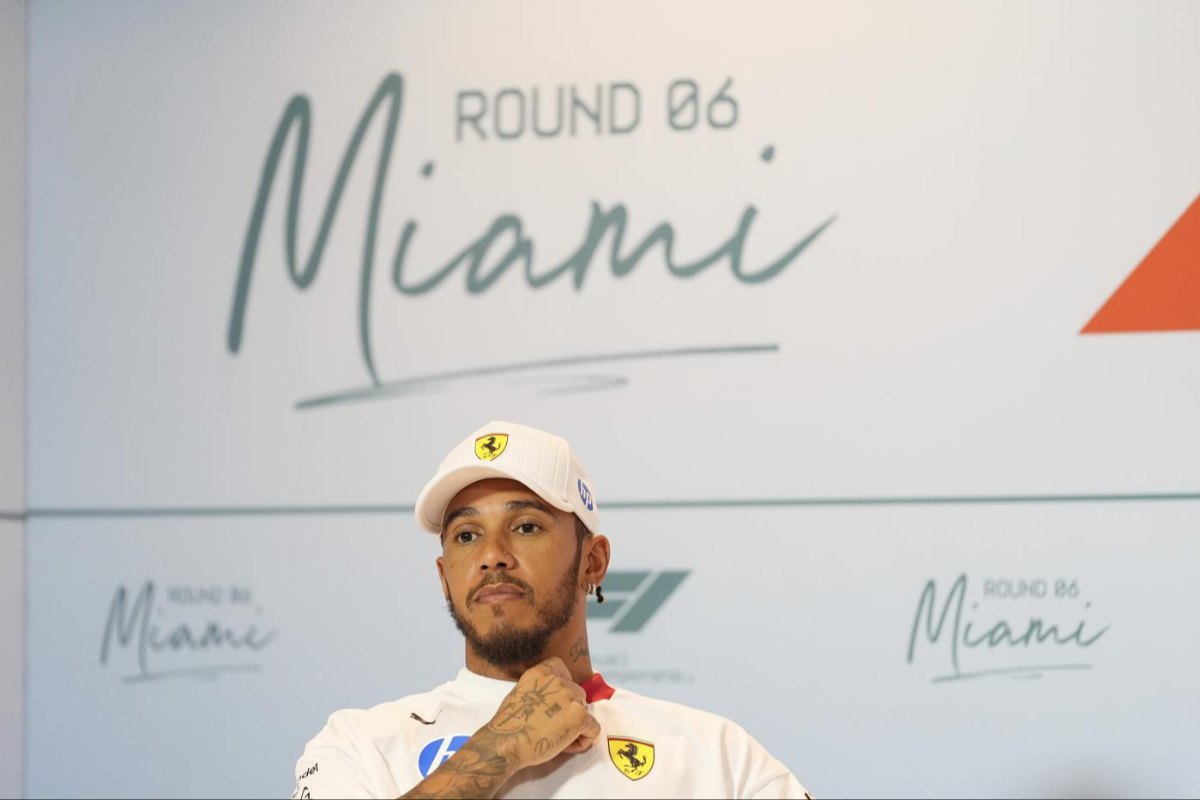 Annuncio Hamilton: il pilota preoccupa la Ferrari prima di Miami Annuncio Hamilton: il pilota preoccupa la Ferrari prima di Miami