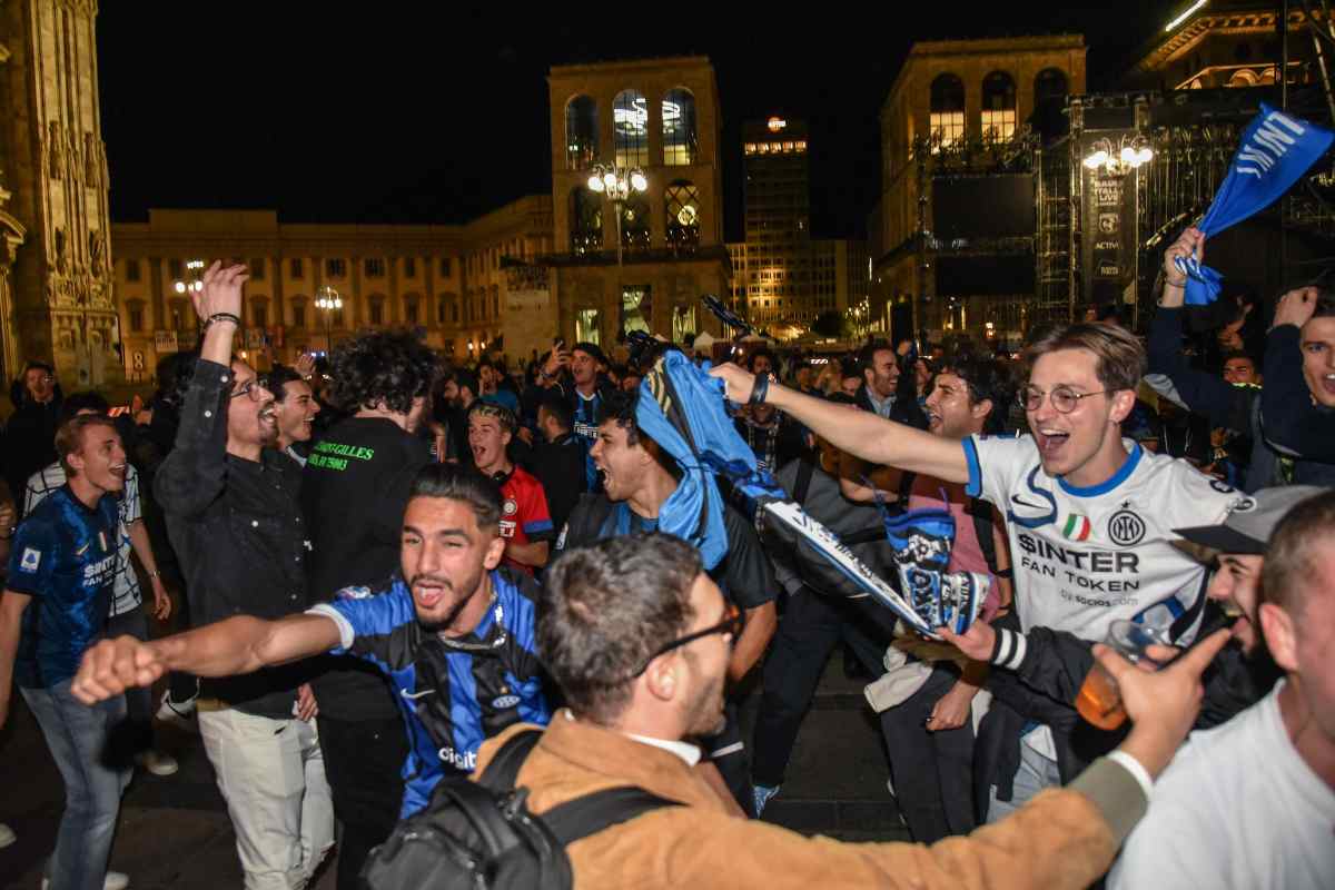 Inter Barcellona da Rompipallone.it inter il barcellona ti fa ricco pioggia di milioni sui nerazzurri cifra record
