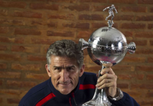 Bauza con la Libertadores vinta col San Lorenzo