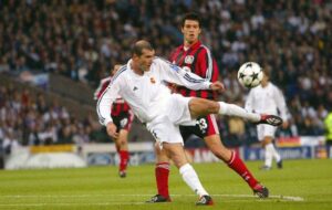 gol-zidane-finale-champions-2002-real-madrid-bayer-leverkusen-glasgow-ballack