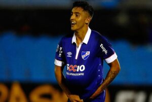 Kevin Ramirez mentre festeggia un gol