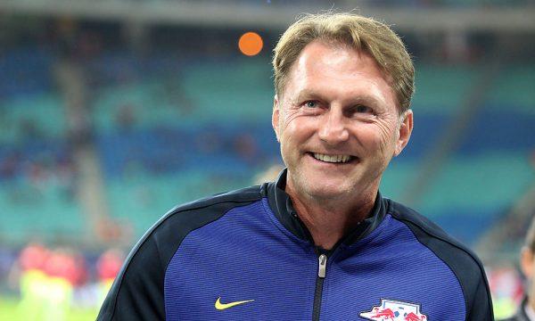 LEIPZIG,GERMANY,30.SEP.16 - SOCCER - 1. DFL, 1. Deutsche Bundesliga, RasenBallsport Leipzig vs FC Augsburg. Image shows head coach Ralph Hasenhuettl (RB Leipzig). Photo: GEPA pictures/ Roger Petzsche