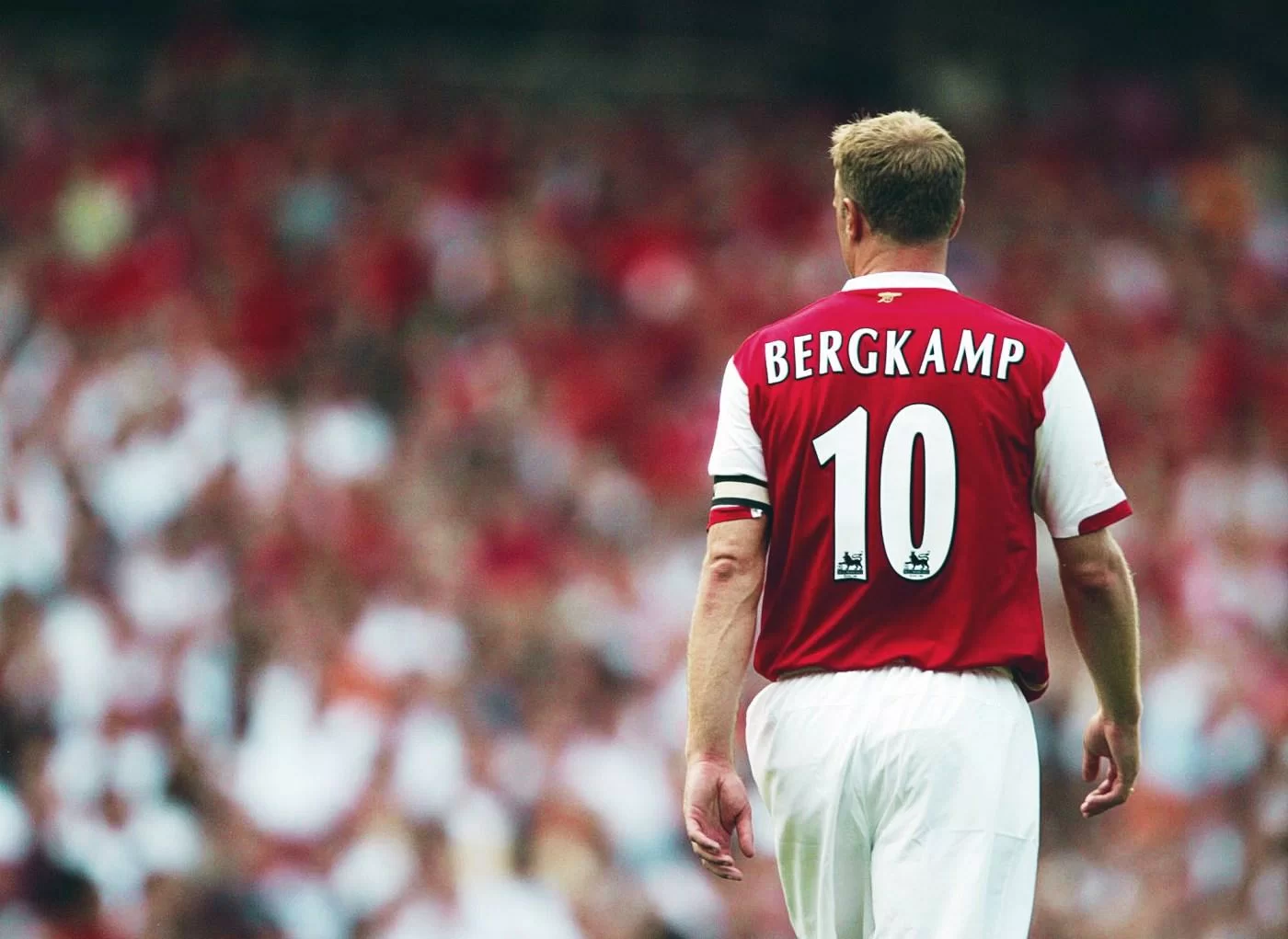 Quando il calcio diventa arte, il gol SPETTACOLARE di Dennis Bergkamp contro il Newcastle