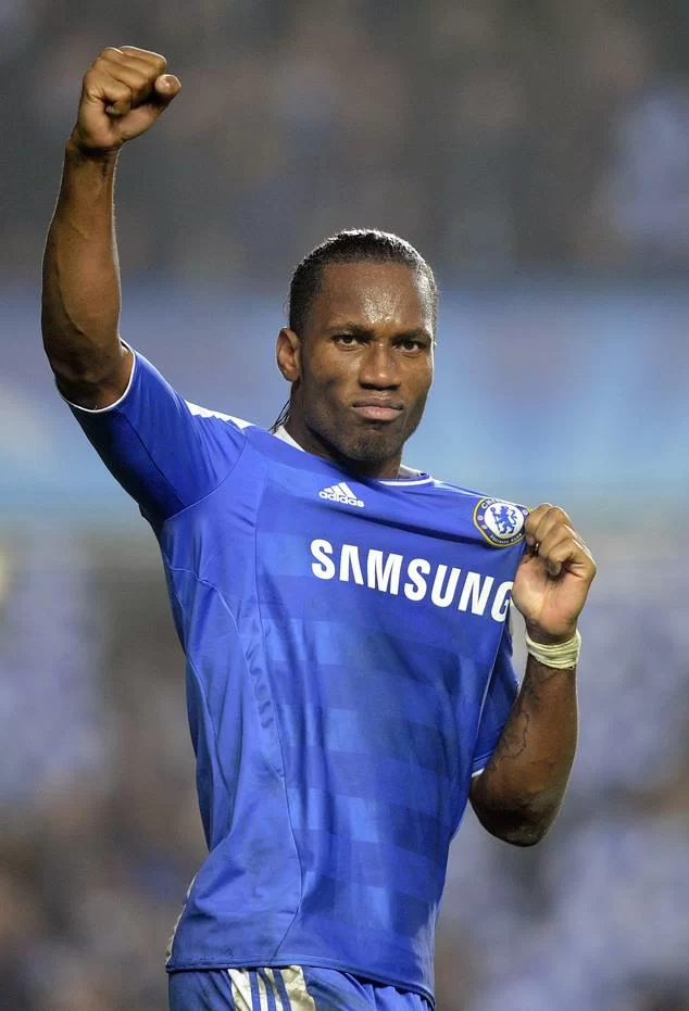 Il Barcellona passa il turno, Drogba è UNA FURIA!