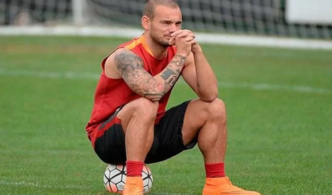Il tifoso suggerisce Sneijder, la reazione del giocatore è FANTASTICA!