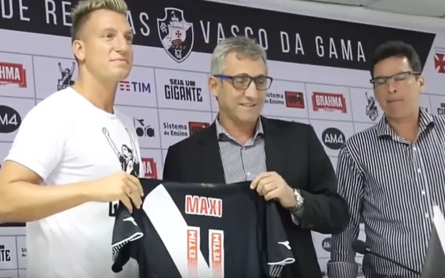 Maxi Lopez verso il ritorno in Italia, c’è il Brescia