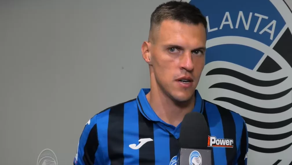 Rescinde Skrtel, l’Atalanta vira su Kjaer: stasera arriva in Italia