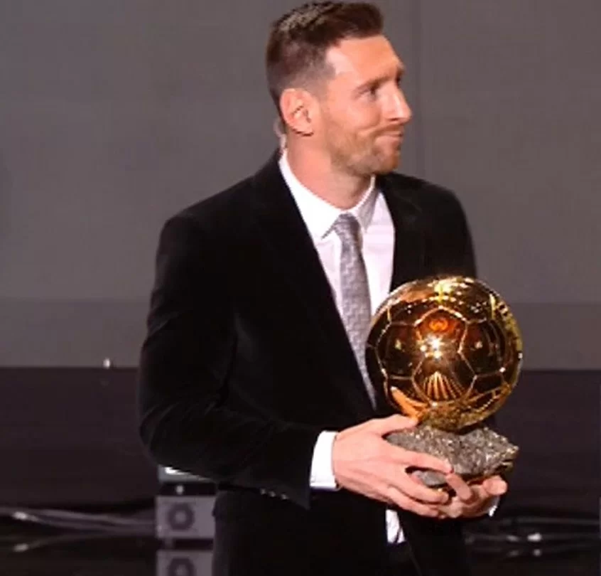 Pallone D’Oro – Vince Messi! Alisson miglior portiere, De Ligt riceve il premio Kopa