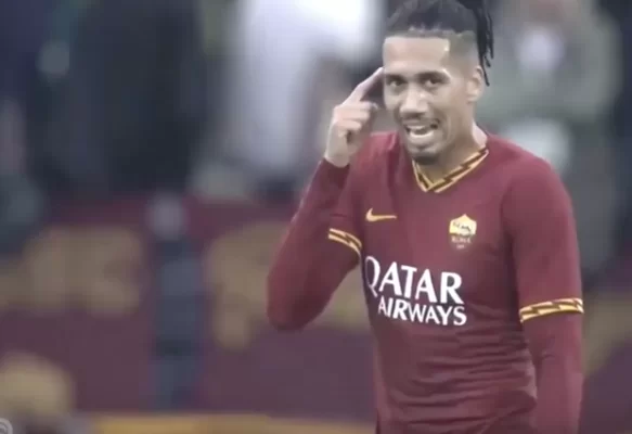 Brutte notizie per la Roma! Ennesimo infortunio: Smalling tornerà nel 2020