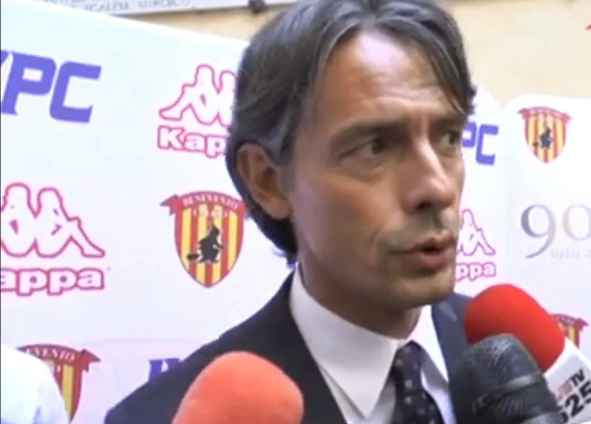 Benevento, signora trova un portafoglio per strada: è di Pippo Inzaghi!