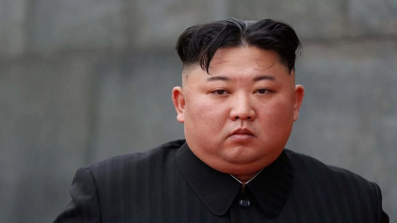 “Kim Jong-Un è morto”, bufera in queste ore: “Potrebbero volerci mesi prima dell’annuncio”