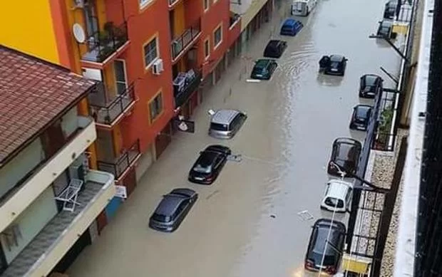 Serie A, Crotone-Lazio a rischio rinvio: la città calabrese ha subito grossi danni a causa delle forti piogge