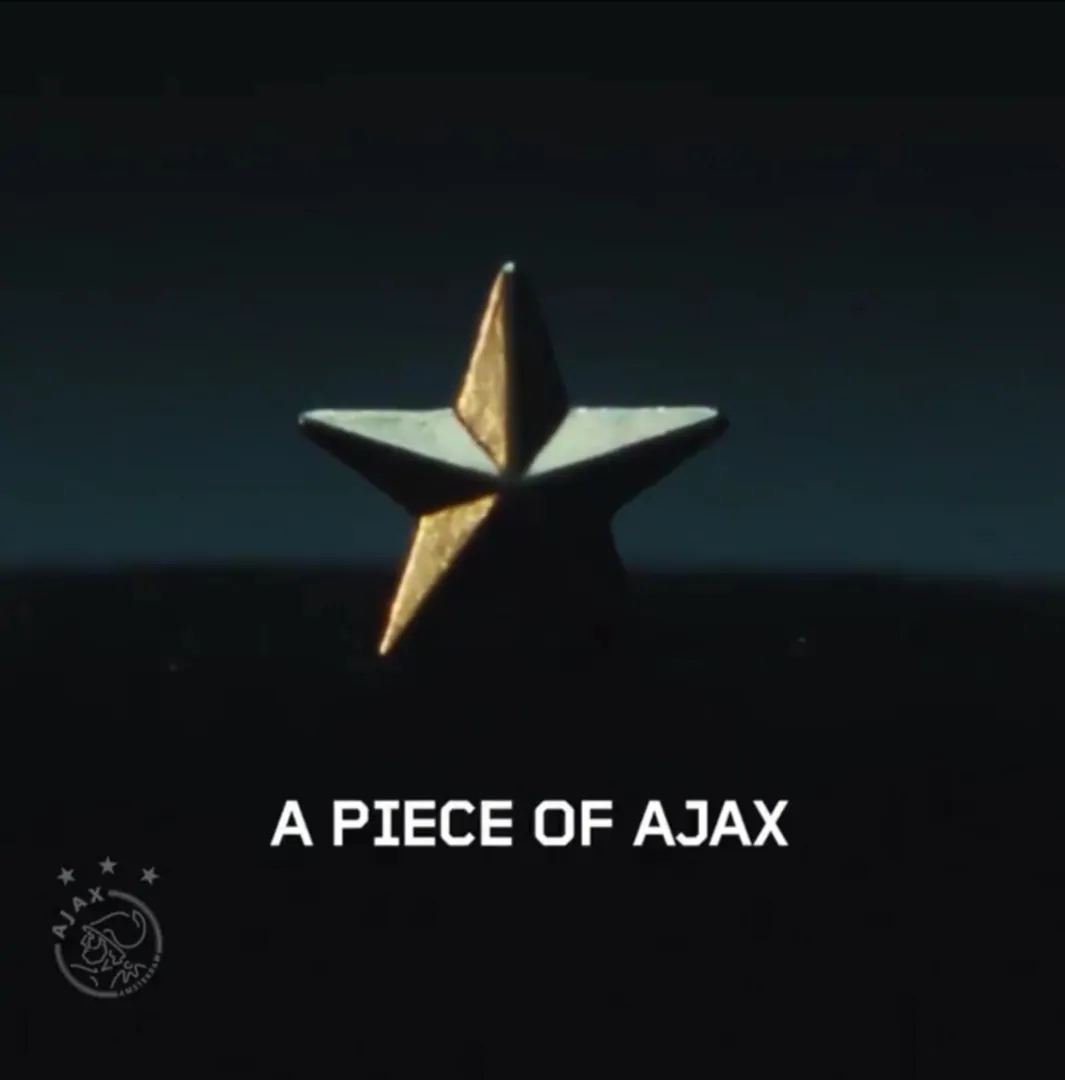 L’Ajax ha fuso il trofeo dell’Eredivisie per regalarlo ai suoi tifosi