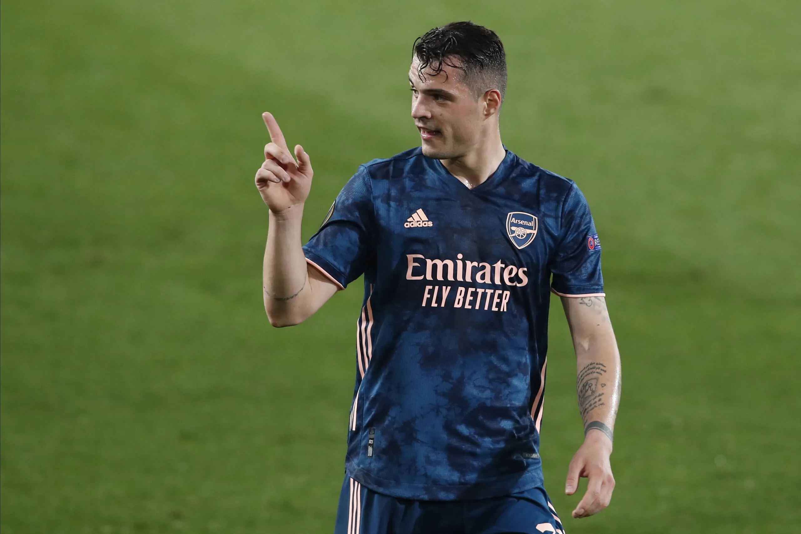 Roma, Xhaka non ha firmato il rinnovo con l’Arsenal: la trattativa potrebbe riaprirsi