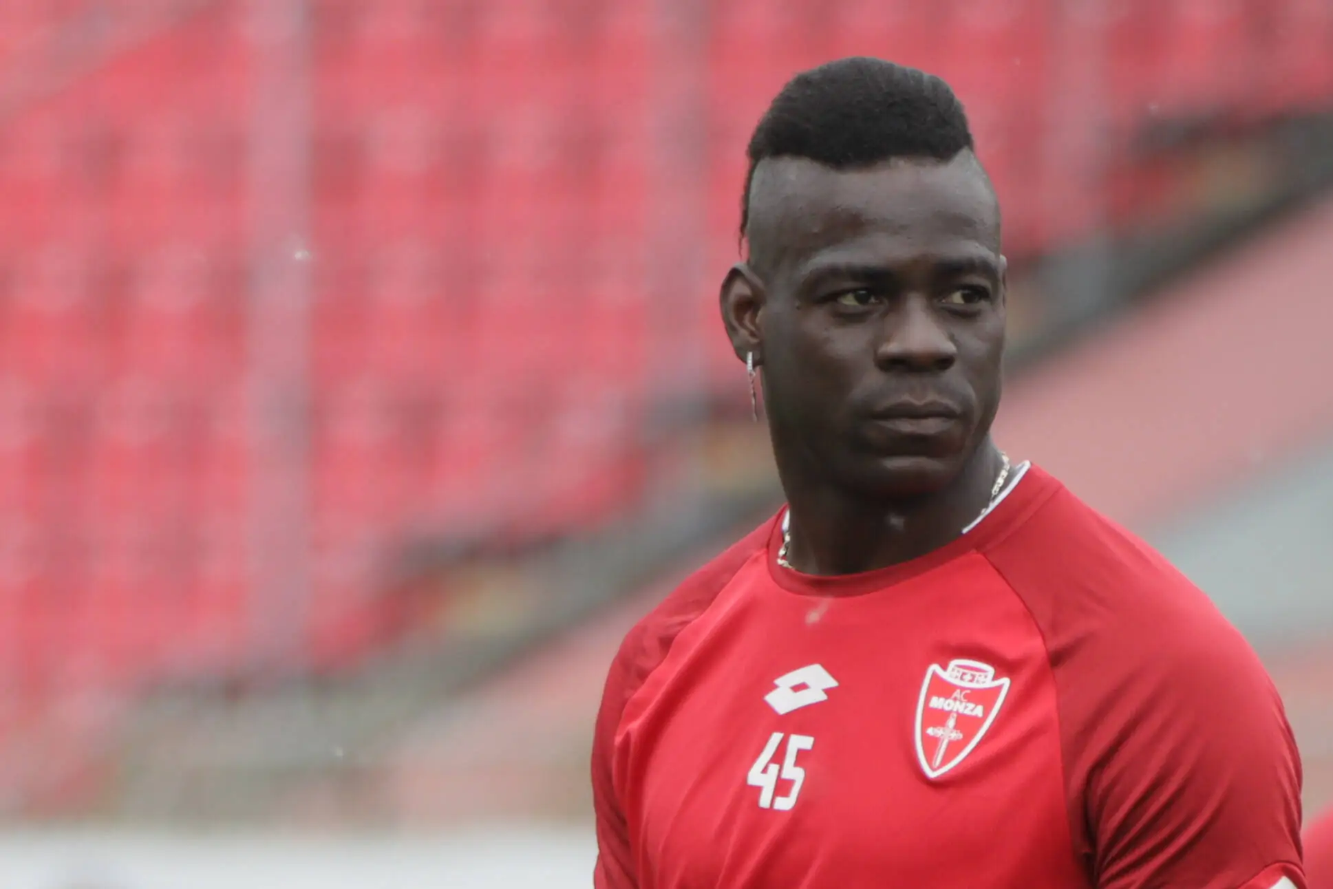 Nuova squadra per Balotelli, il presidente annuncia: “All’85% giocherà da noi”