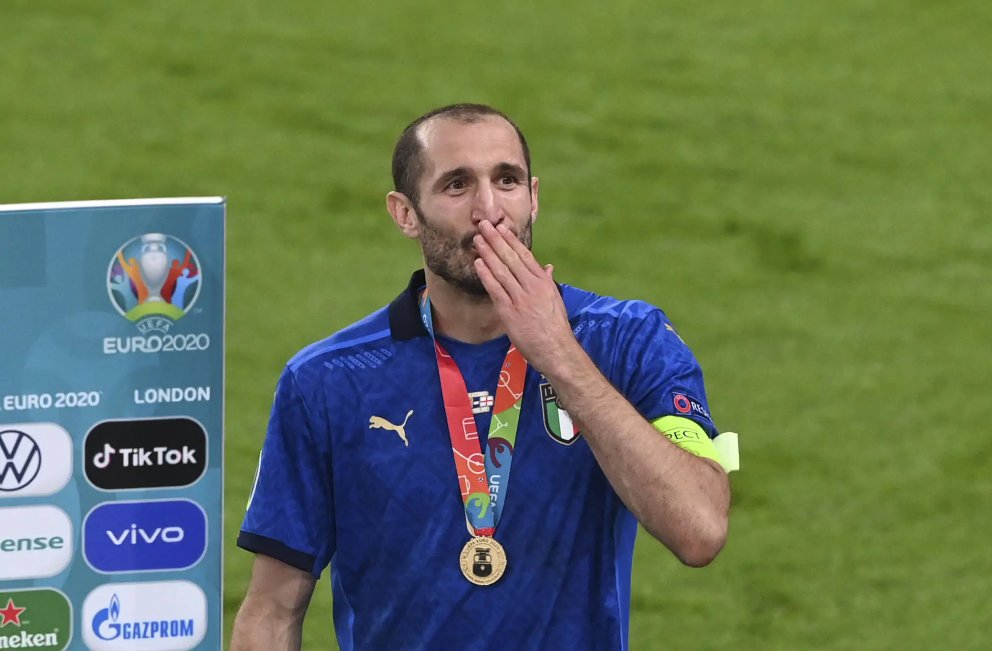 Giorgio Chiellini carica i compagni: “Grande partita, meglio anche del 3-0 di giugno”