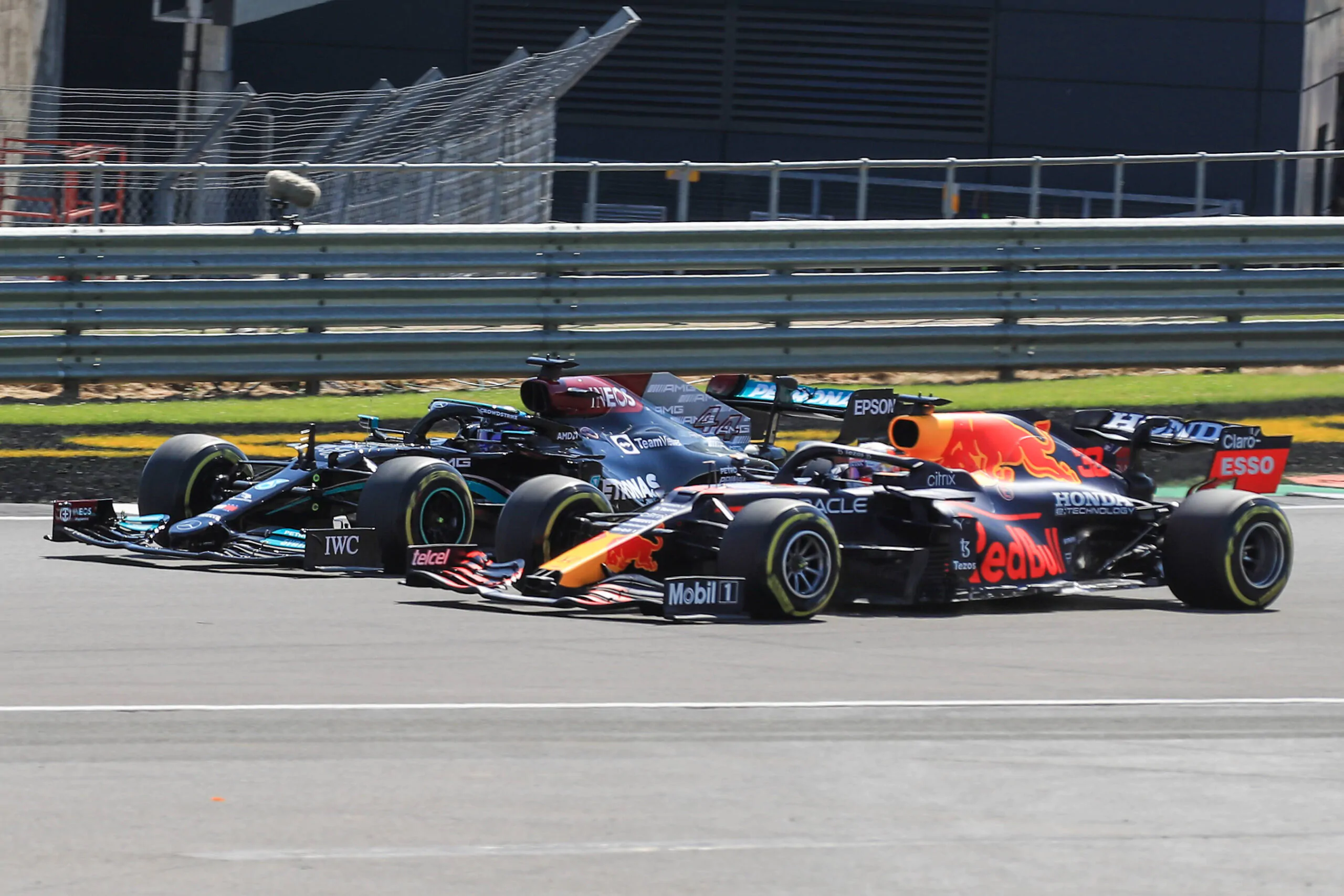 Formula 1, incidente Hamilton-Verstappen: non è ancora finita