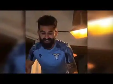 VIDEO | HYSAJ canta BELLA CIAO nel ritiro della LAZIO!