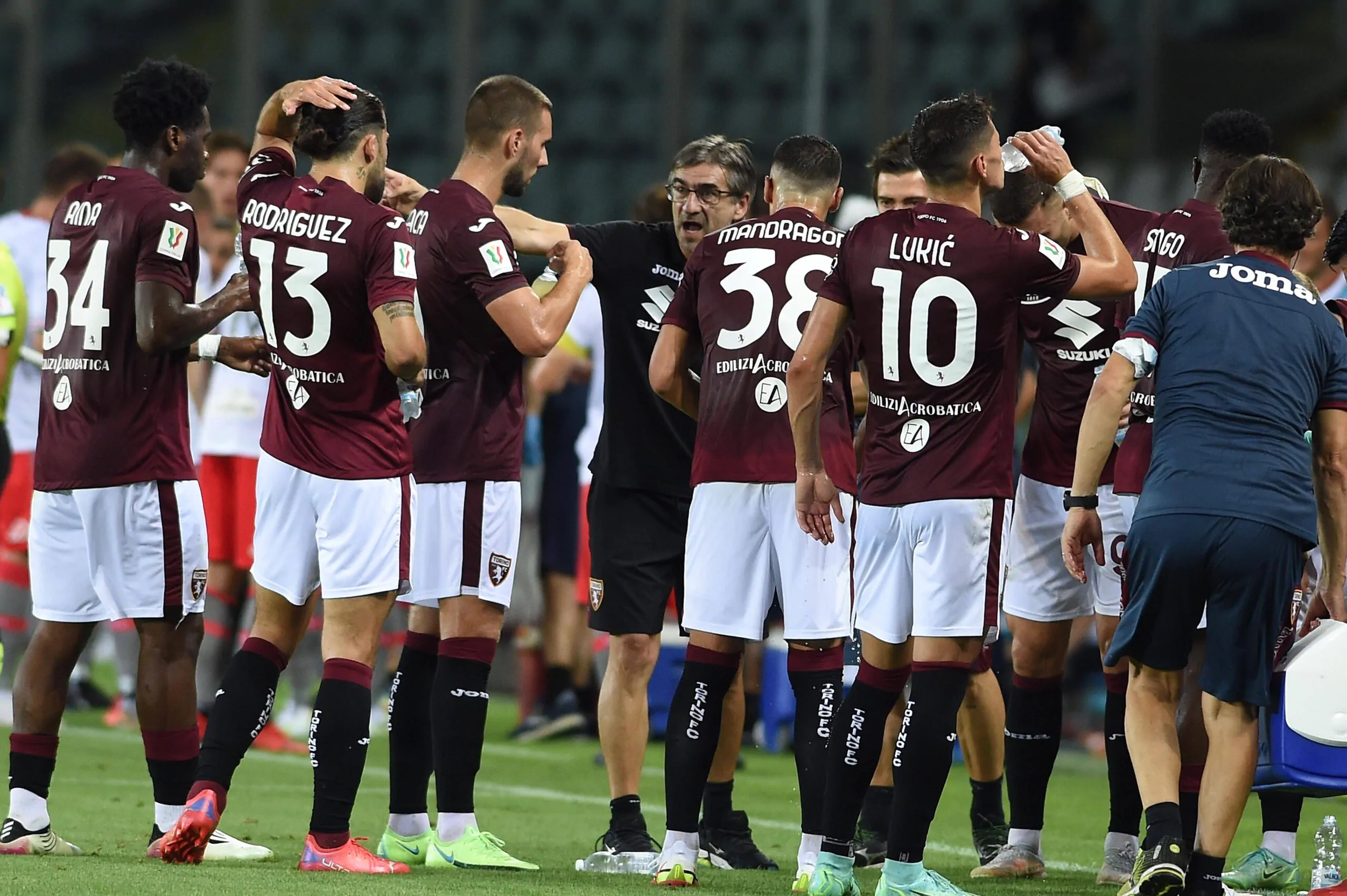 Il Torino prova a pescare il trequartista in Serie B ma il club temporeggia!