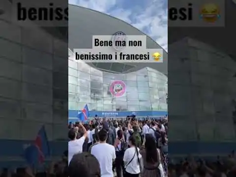 VIDEO | I francesi che cantano la nostra canzone! 😂🇮🇹🇮🇹🇮🇹