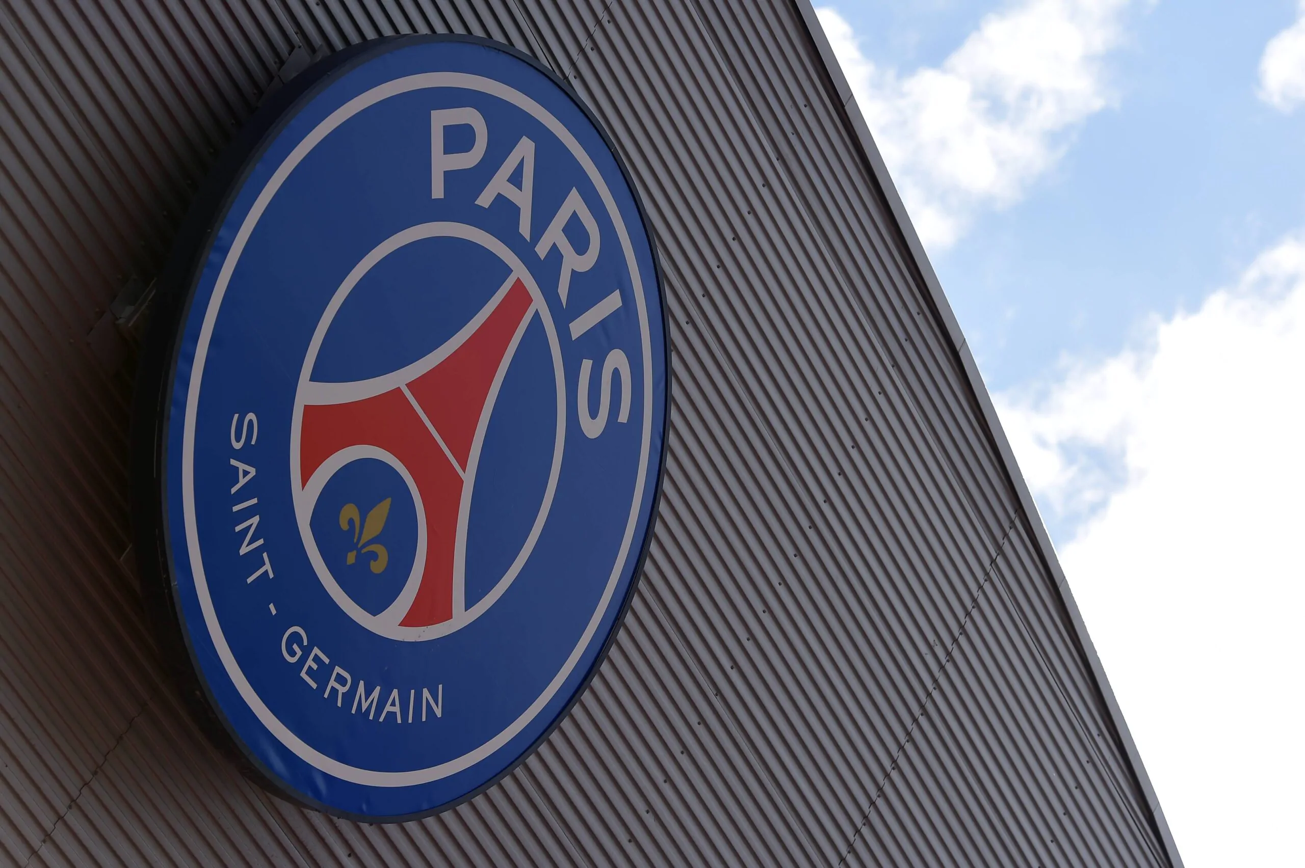 Il PSG cambia look: annunciato l’accordo con Dior