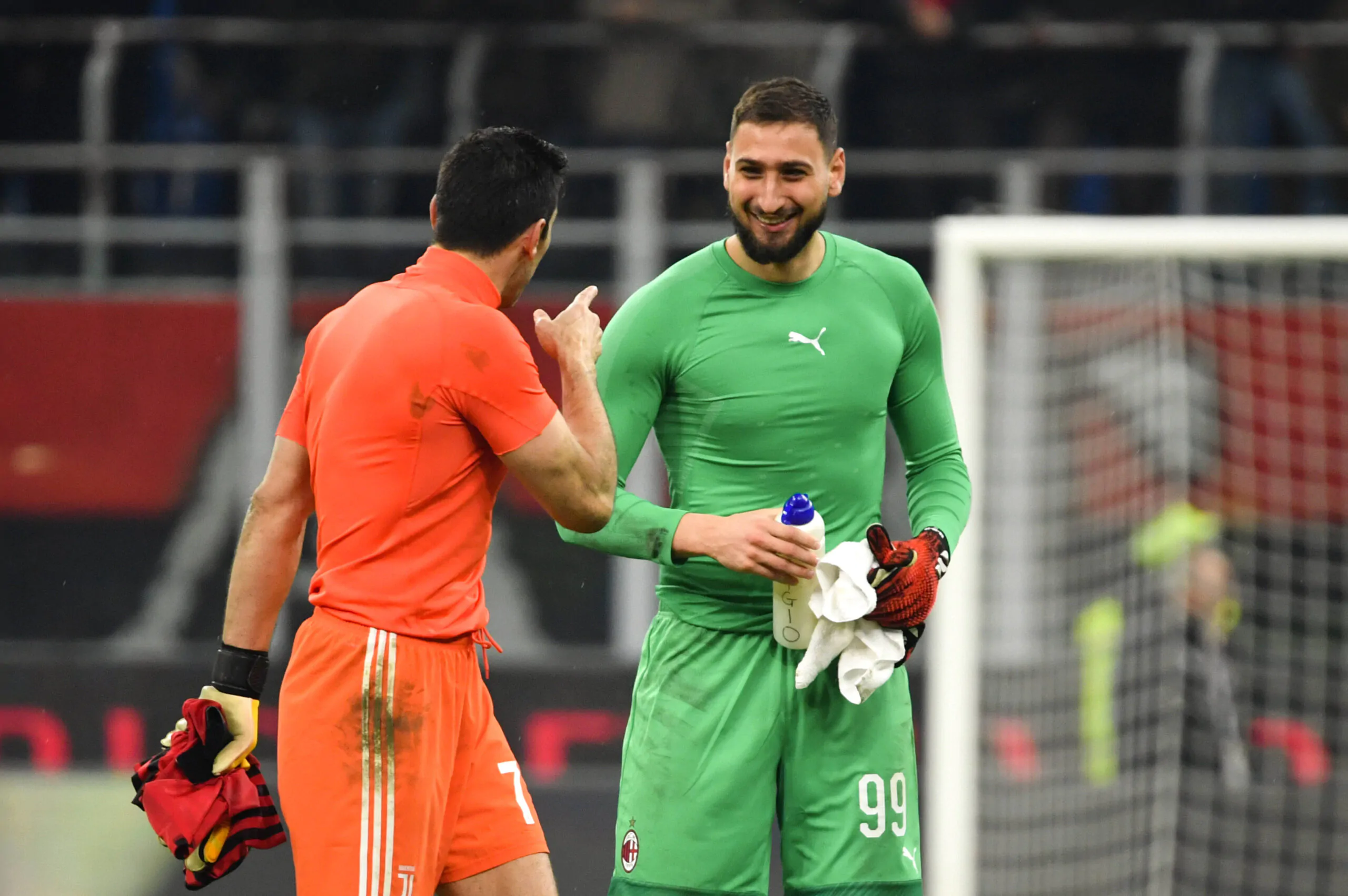 Buffon difende Donnarumma: “Bisogna rispettare la sua scelta, è un professionista”