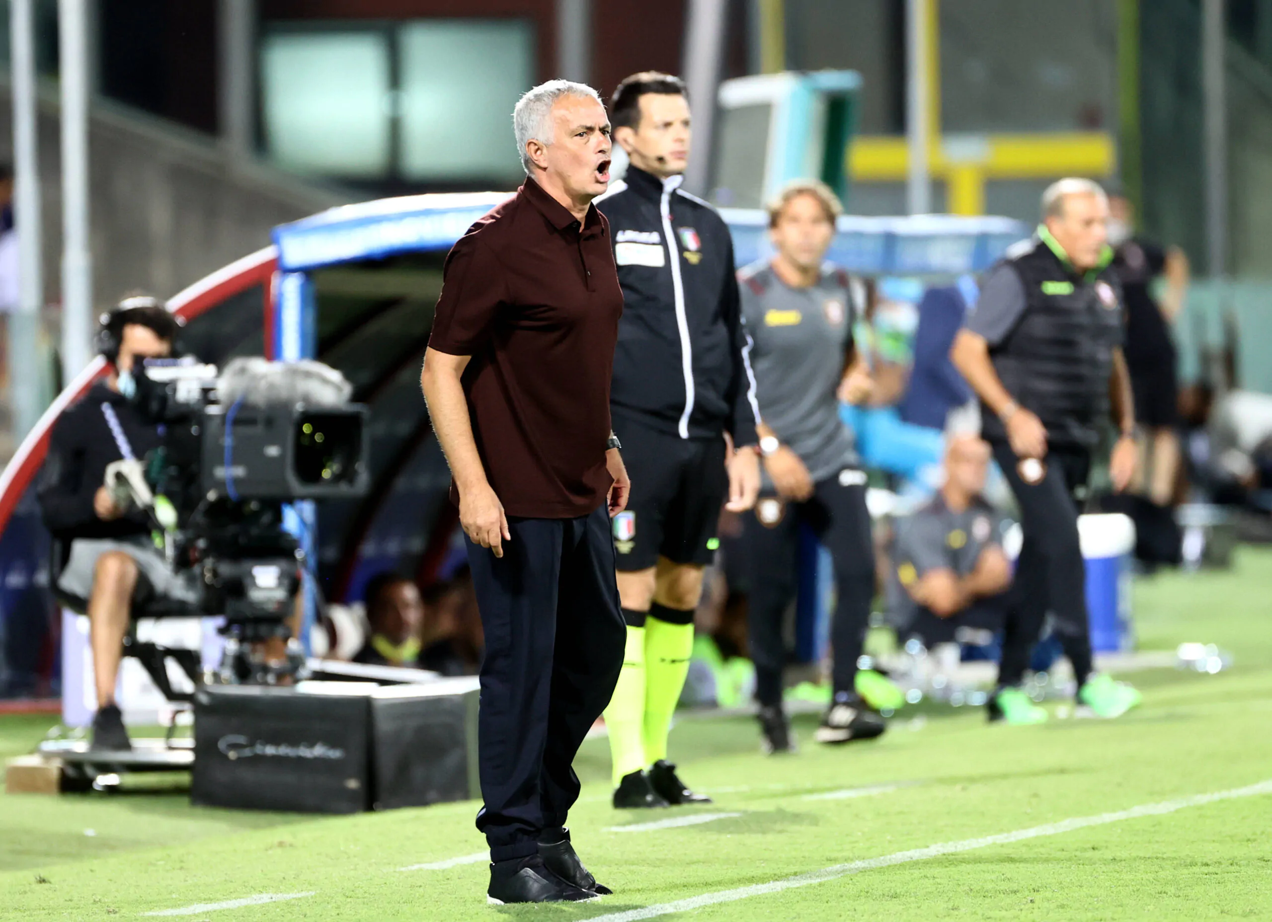 Roma, Mourinho: “Voglio vincere la prima Conference League”