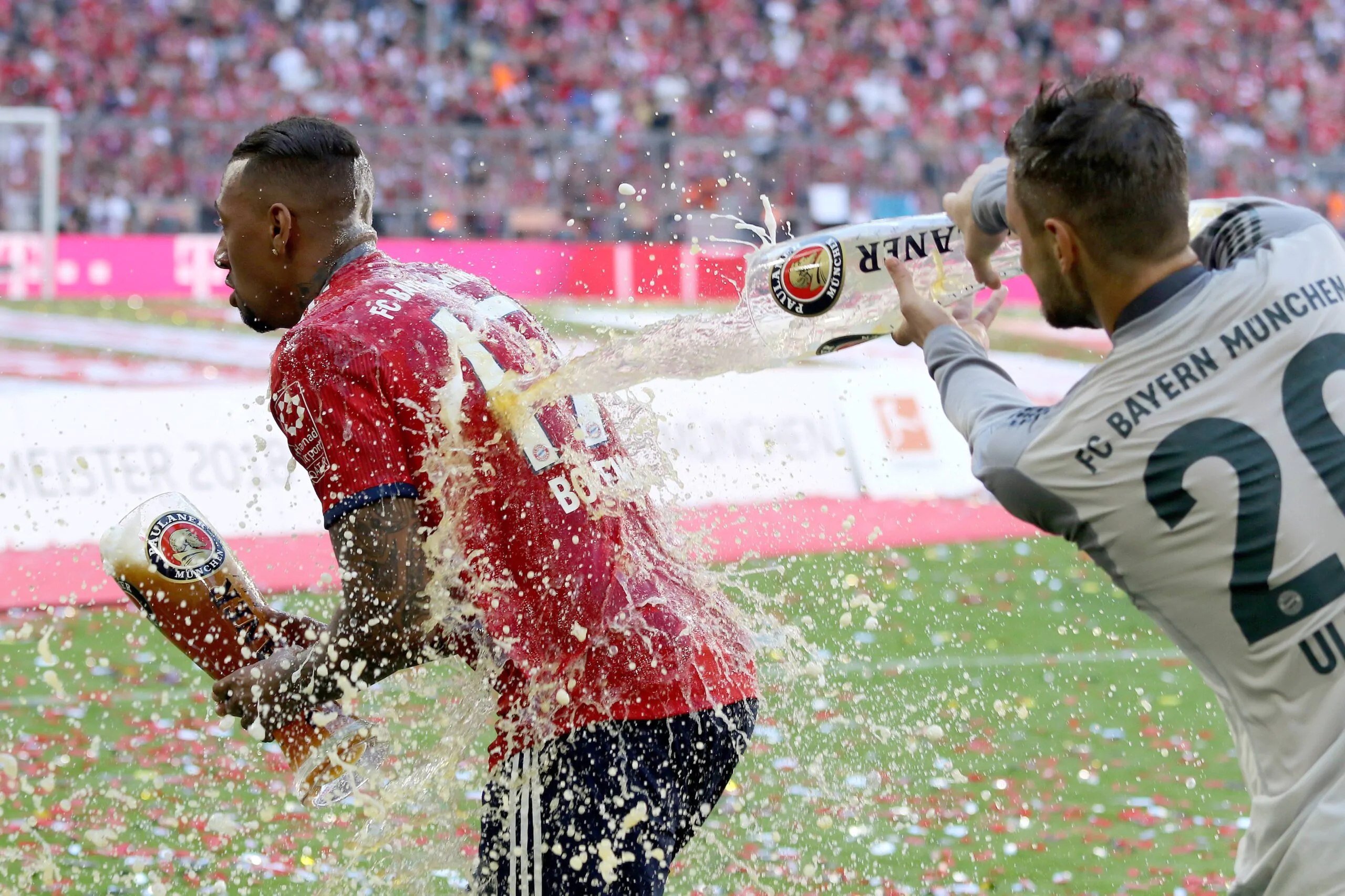 Lione, è ai dettagli l’arrivo di un difensore svincolatosi dal Bayern Monaco!