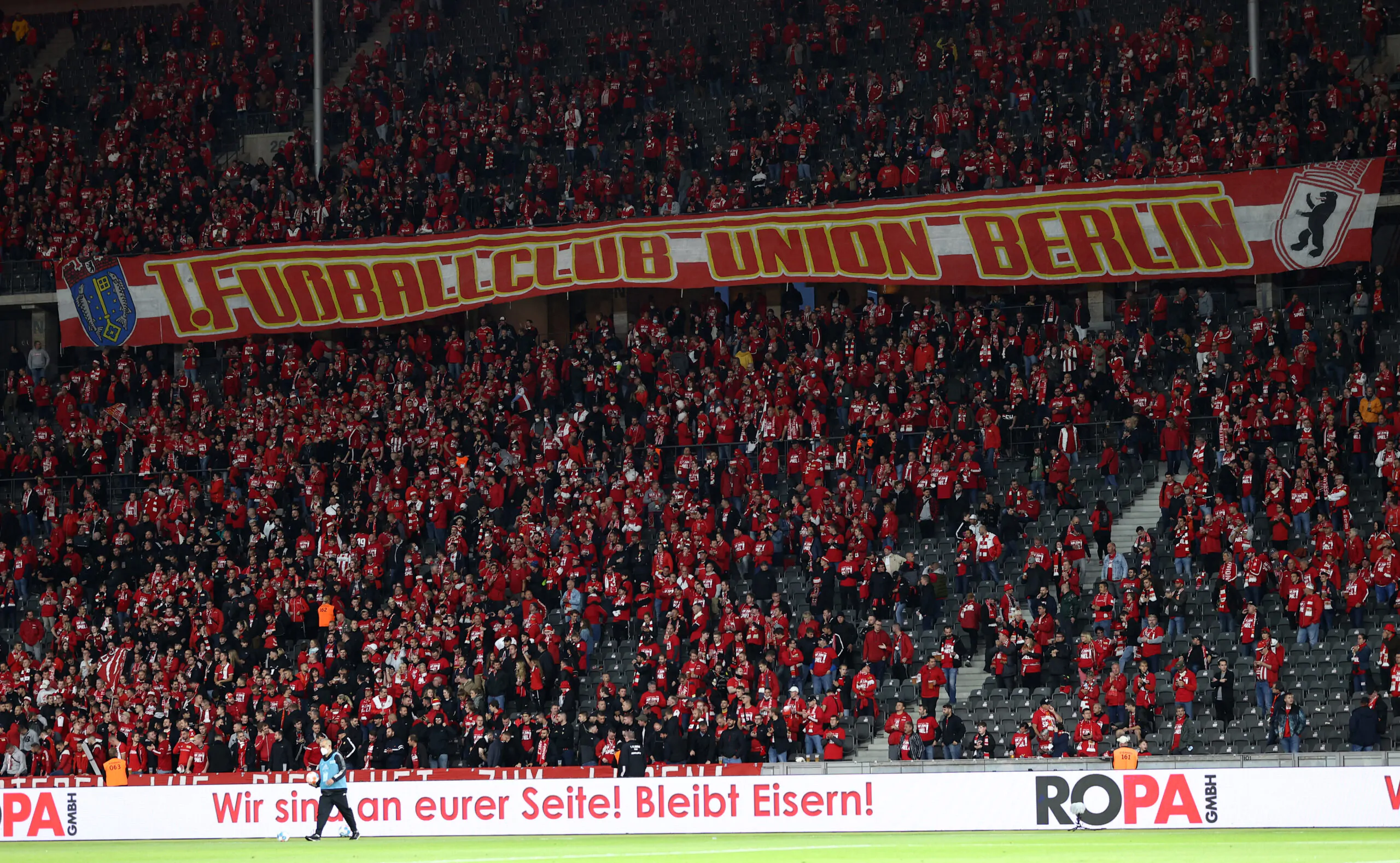 Union Berlin-Maccabi, insulti antisemiti dei tifosi di casa: la situazione