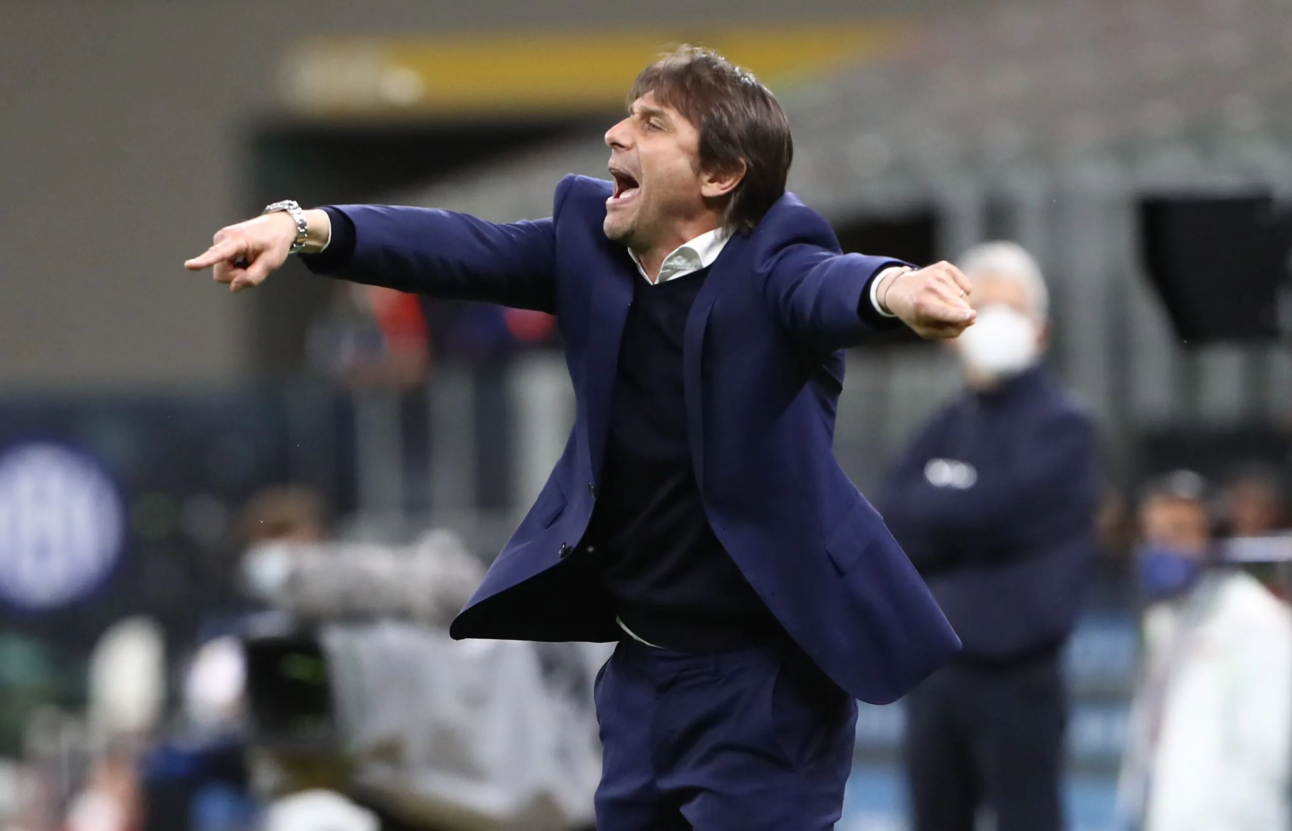 Conte fa la spesa in serie A: i nomi nel mirino