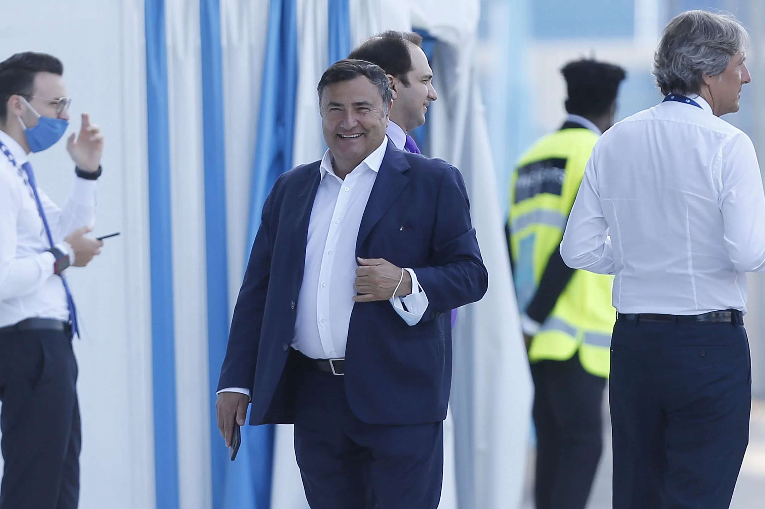 Il dirigente della Fiorentina sul futuro di Vlahovic: “Via a gennaio? Abbiamo preso una decisione!”