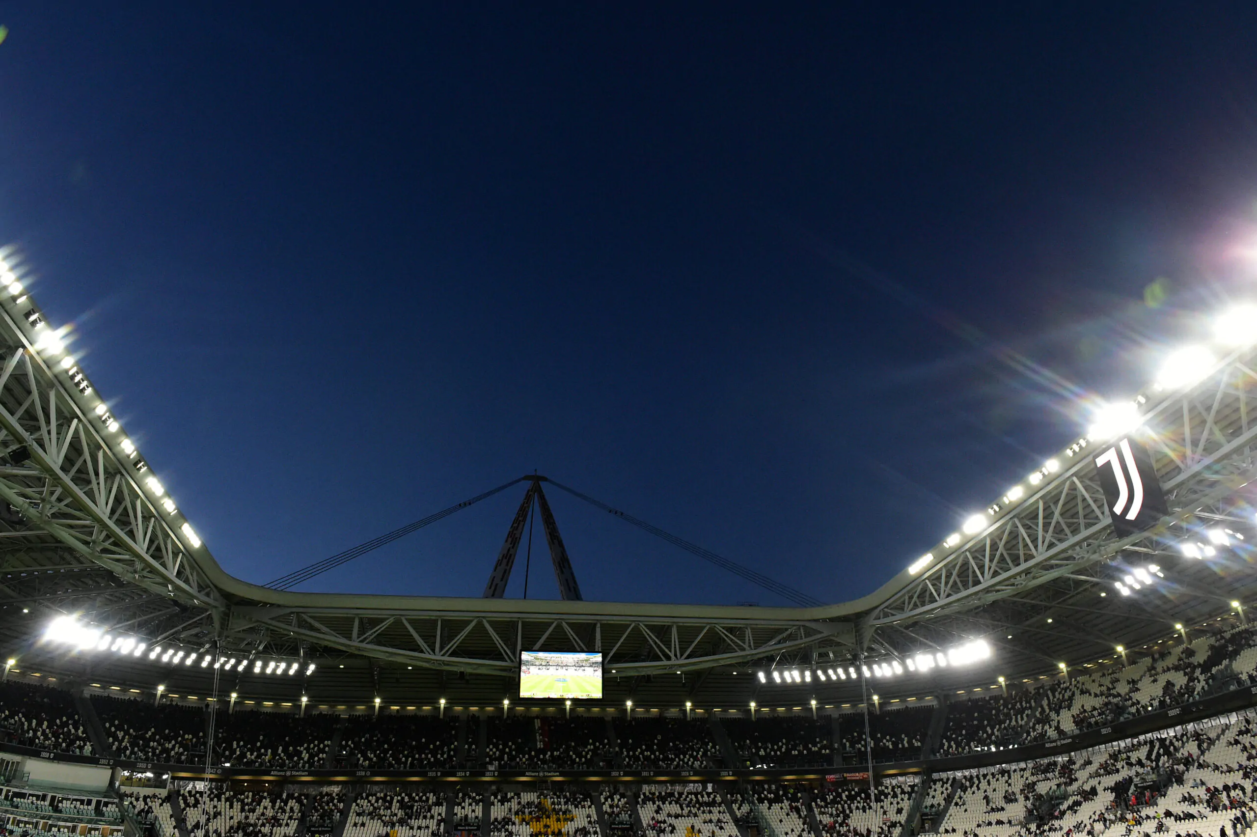 “Operato nel rispetto della legge”, la Juventus rompe il silenzio sul caso plusvalenze