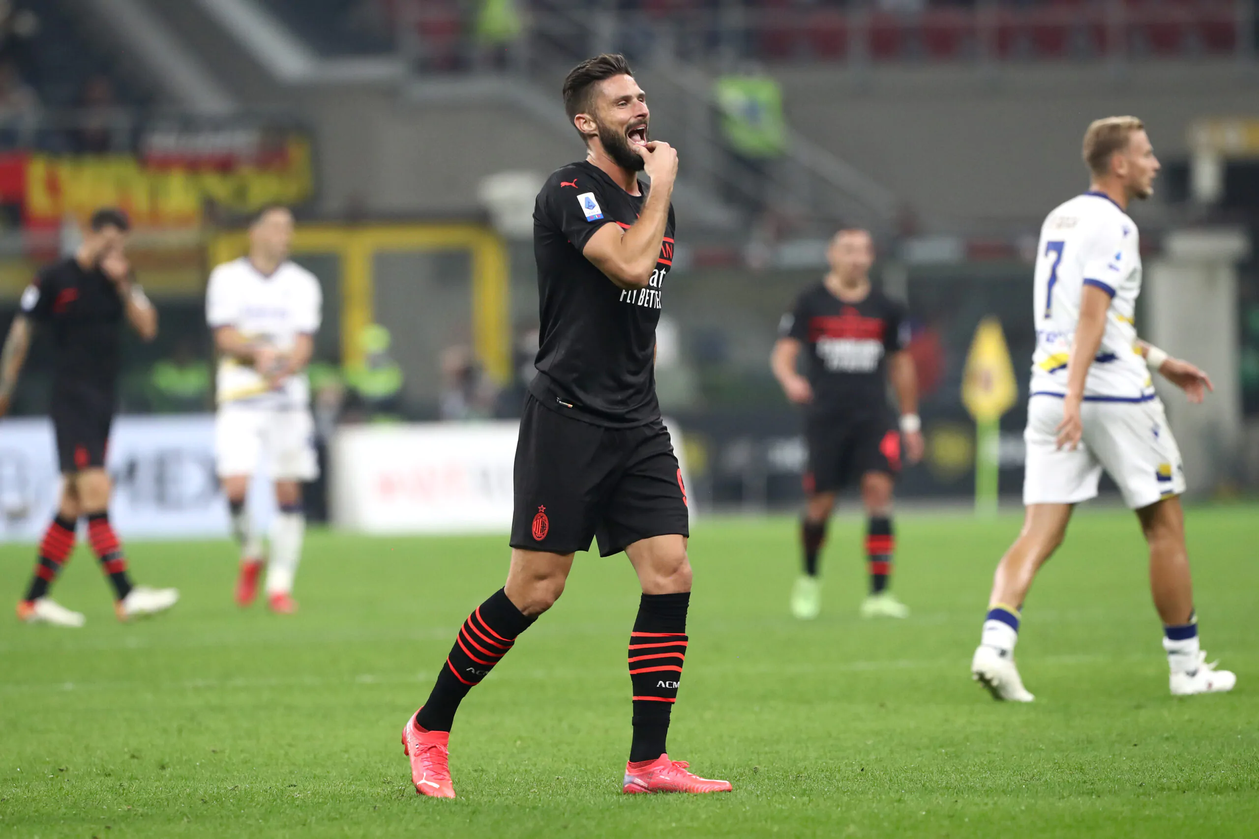 Infortunio Giroud, ecco quanto starà fuori!