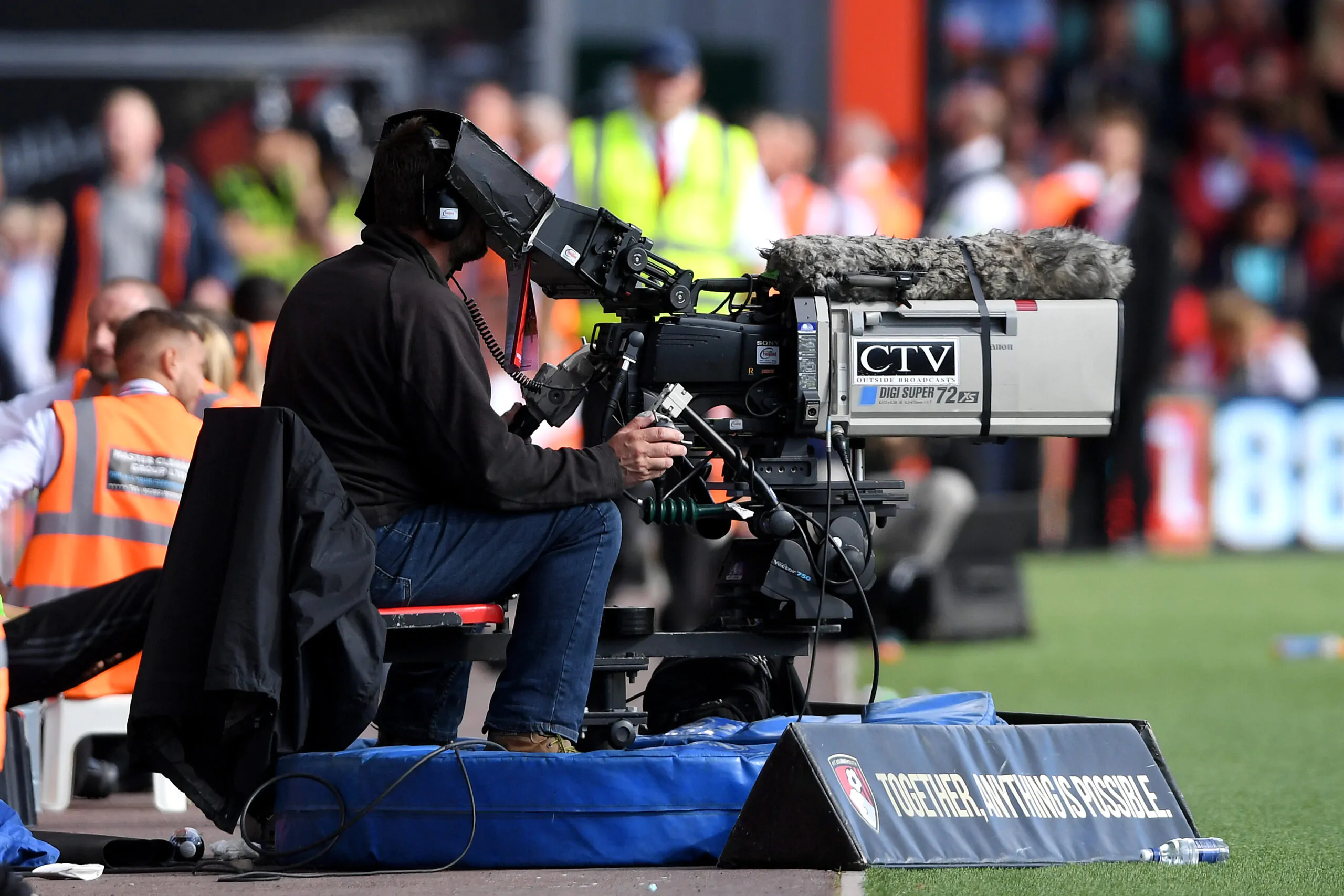 Serie A, le decisioni del Giudice Sportivo: un titolare squalificato con la prova tv