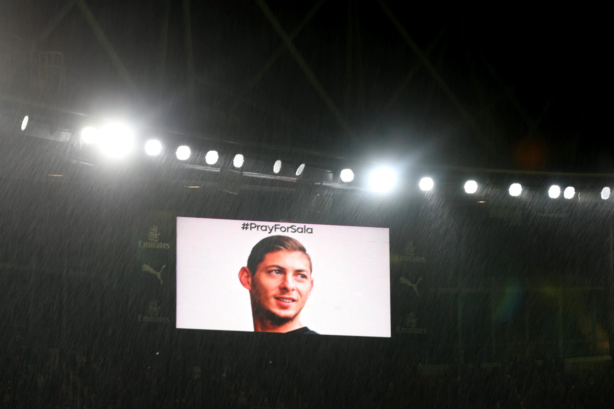 Emiliano Sala, condannato a 18 mesi l’uomo che organizzò il volo