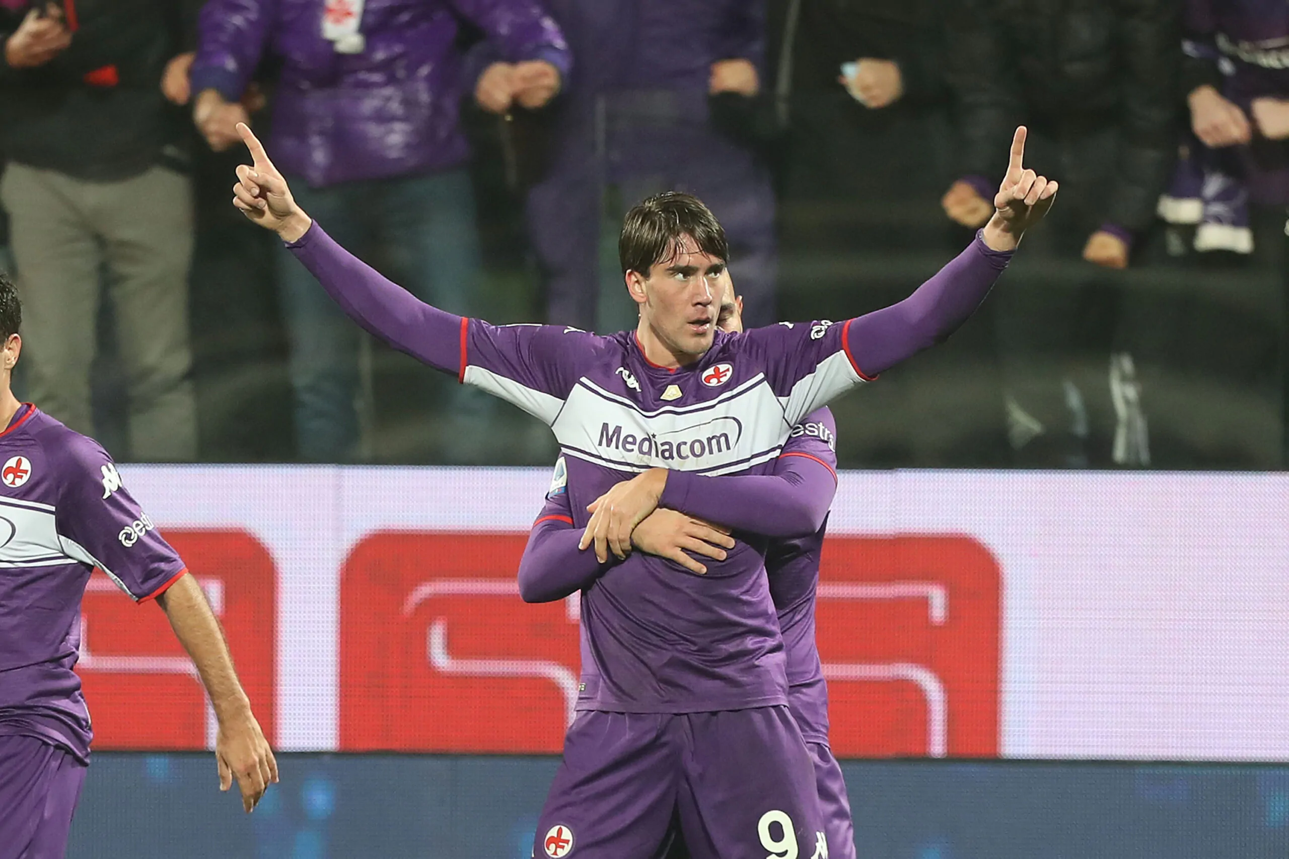 Fiorentina, spunta un’altra pretendente per Vlahovic: arriva dalla Premier!