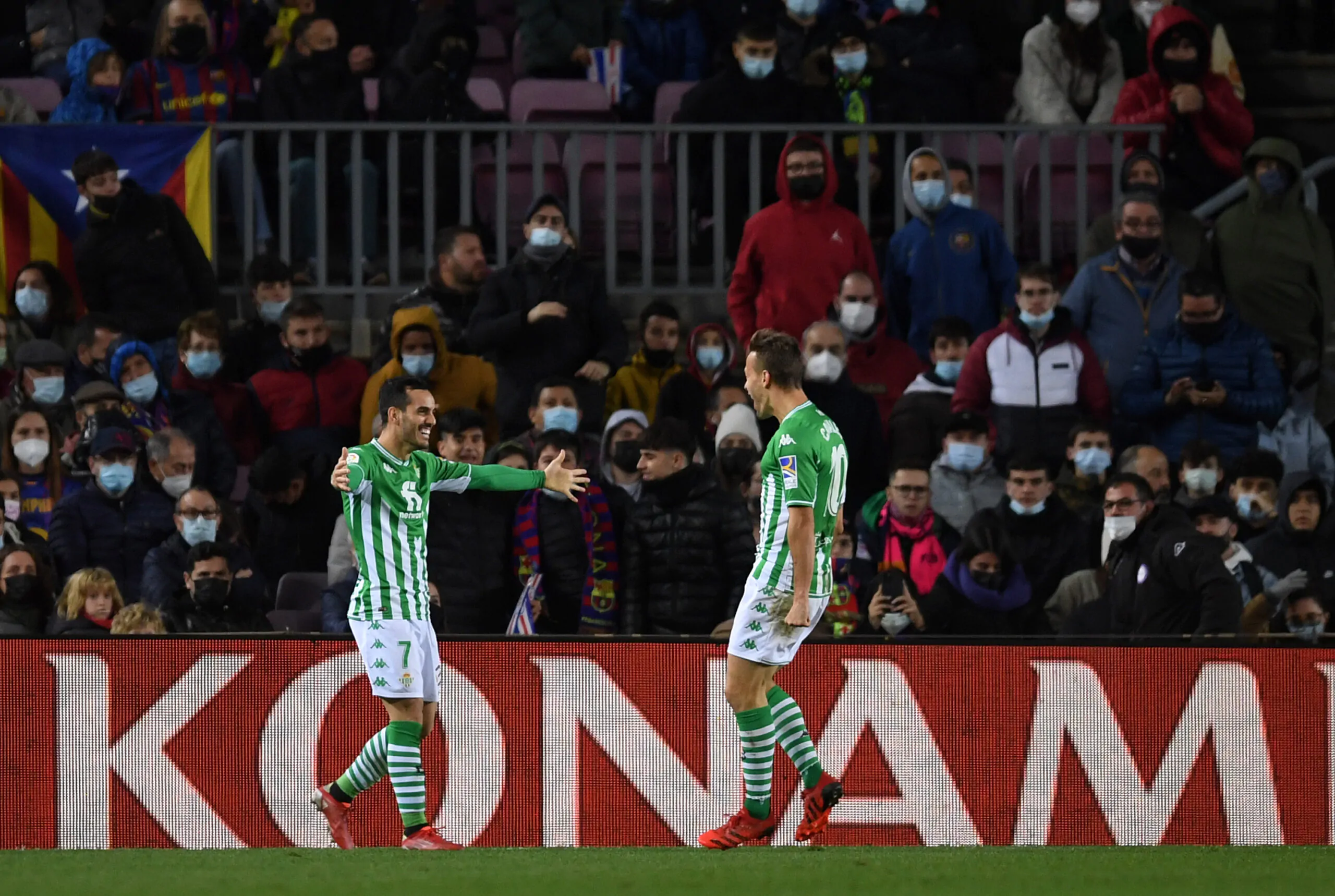 Betis, ufficializzato il rinnovo di Canales: la clausola rescissoria è impressionante!