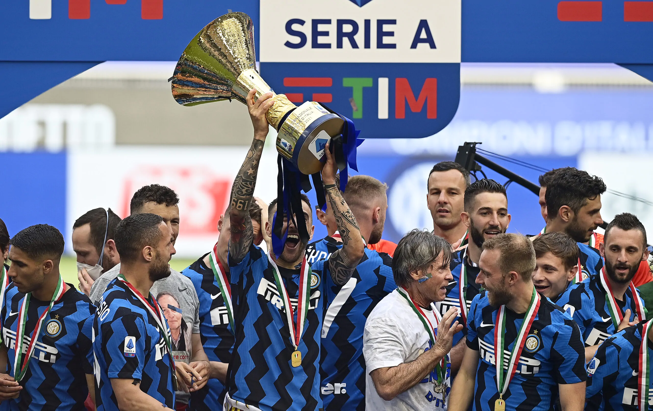 Spunta l’idea clamorosa della Juventus per il centrocampo: potrebbe arrivare dall’Inter!