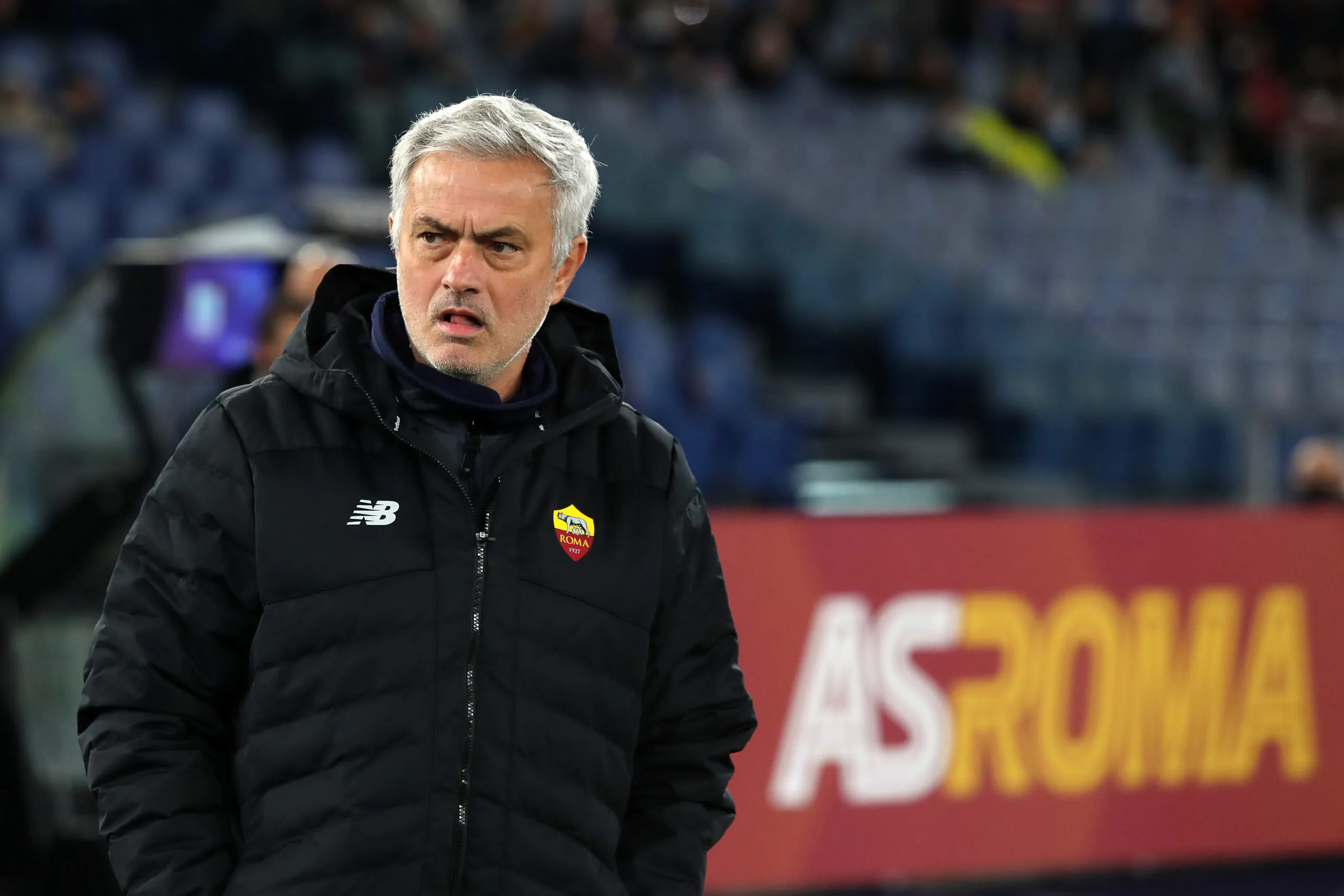 Mourinho contro gli arbitri: la polemica del tecnico giallorosso