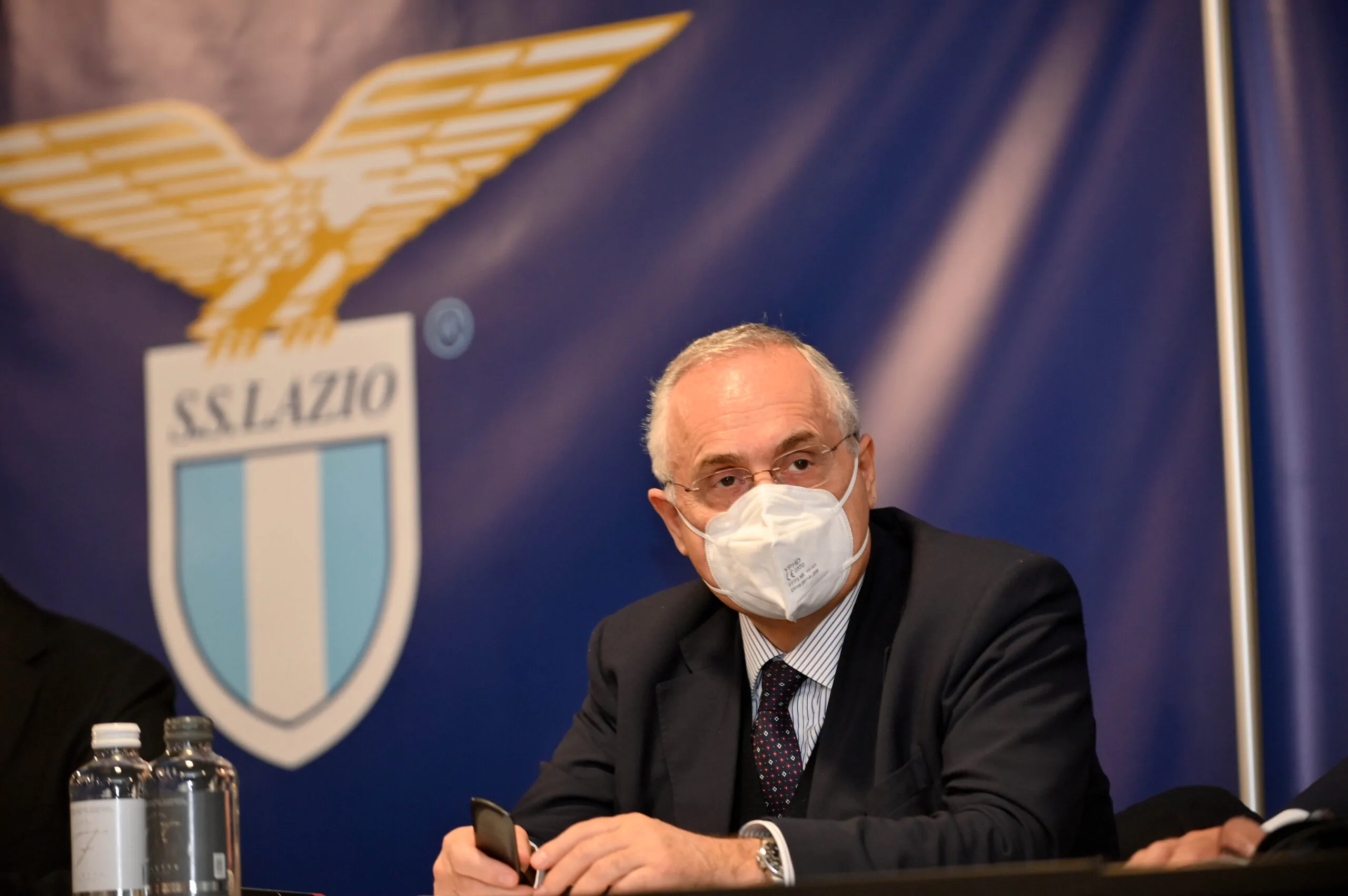 Lazio, Lotito prova a regalare un doppio innesto a Sarri