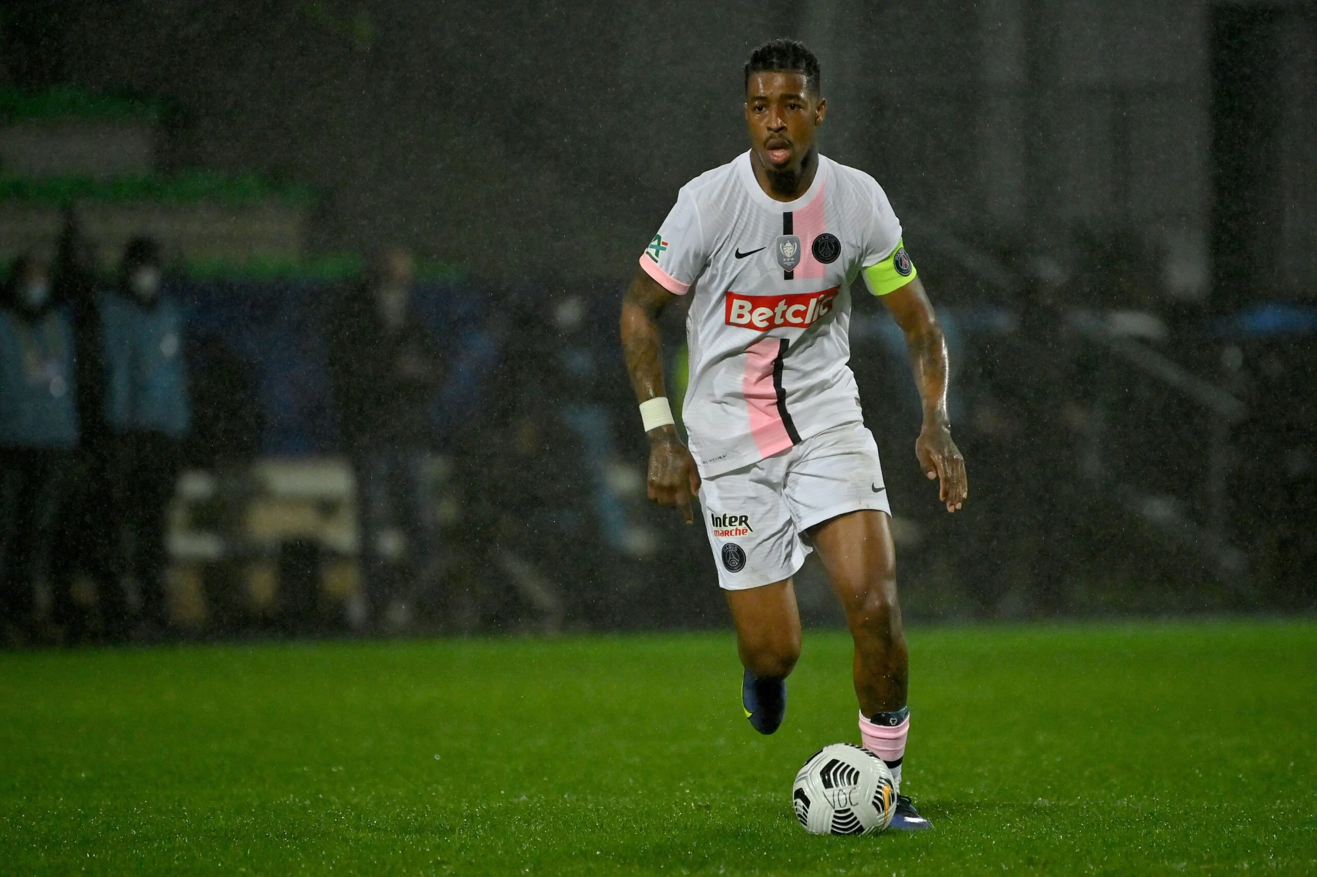 Kimpembe, addio al PSG? Un top club di lui