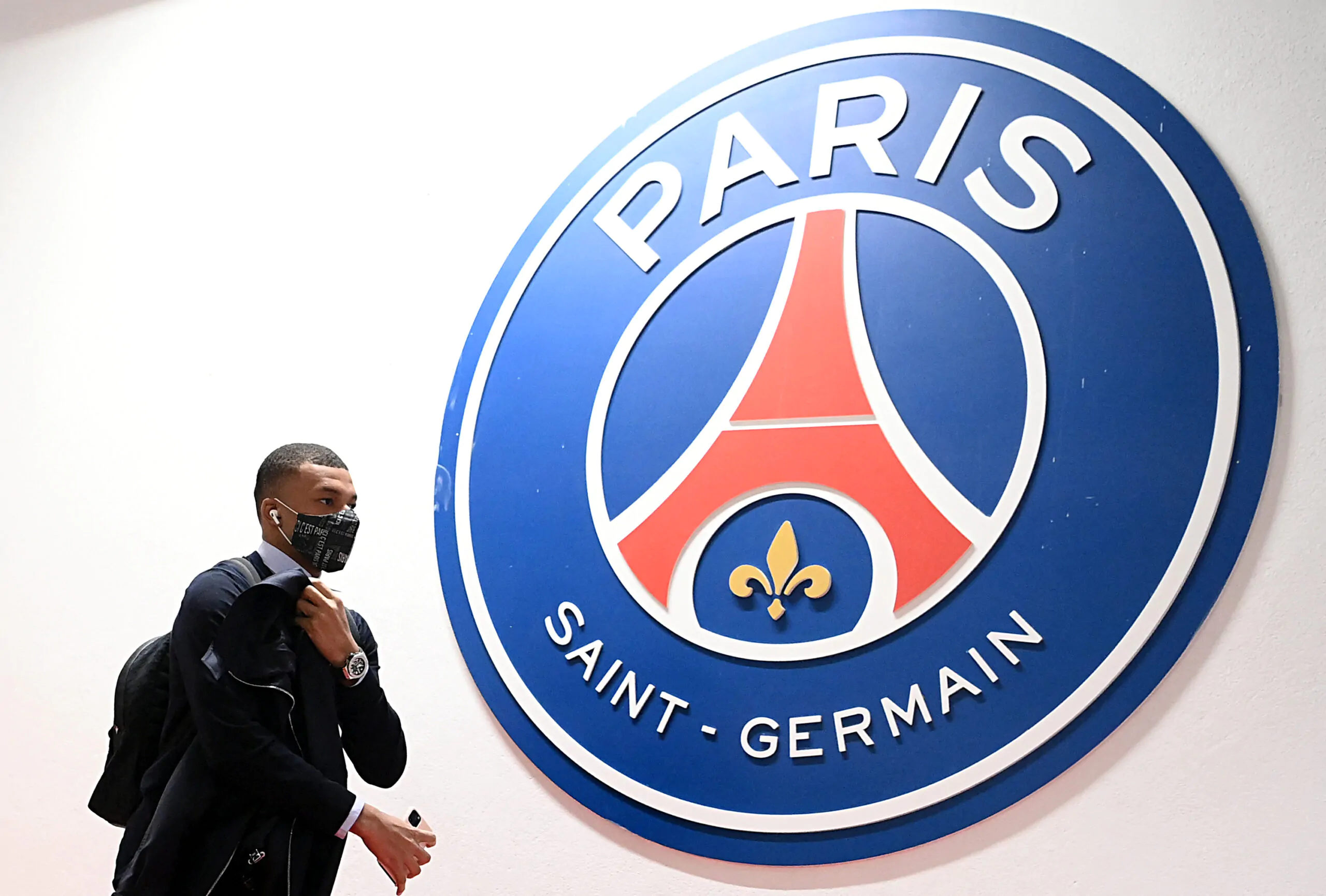 Psg-Mbappé, pronta una nuova offerta: la cifra folle