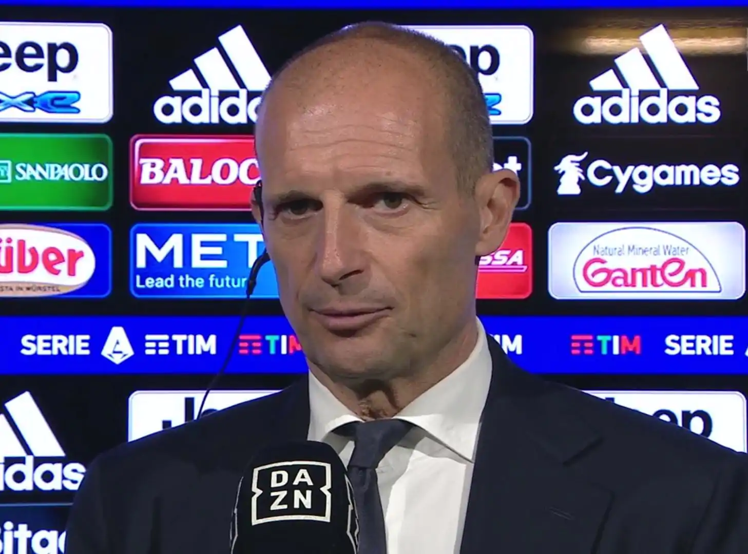 Allegri infastidito nel post partita: “Non serve parlarne”