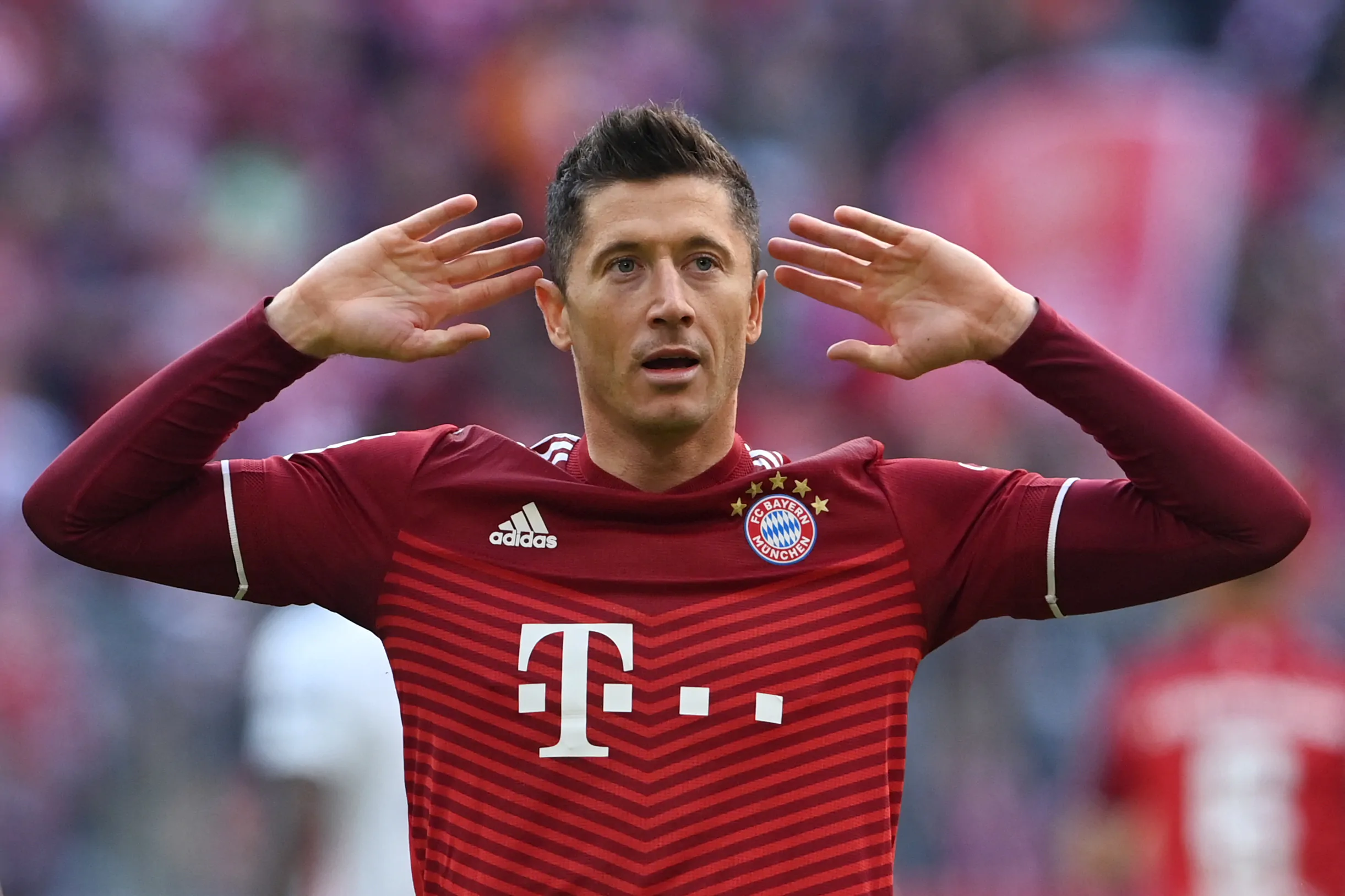 Il Barcellona accelera su Lewandowski: la cifra della nuova offerta al Bayern