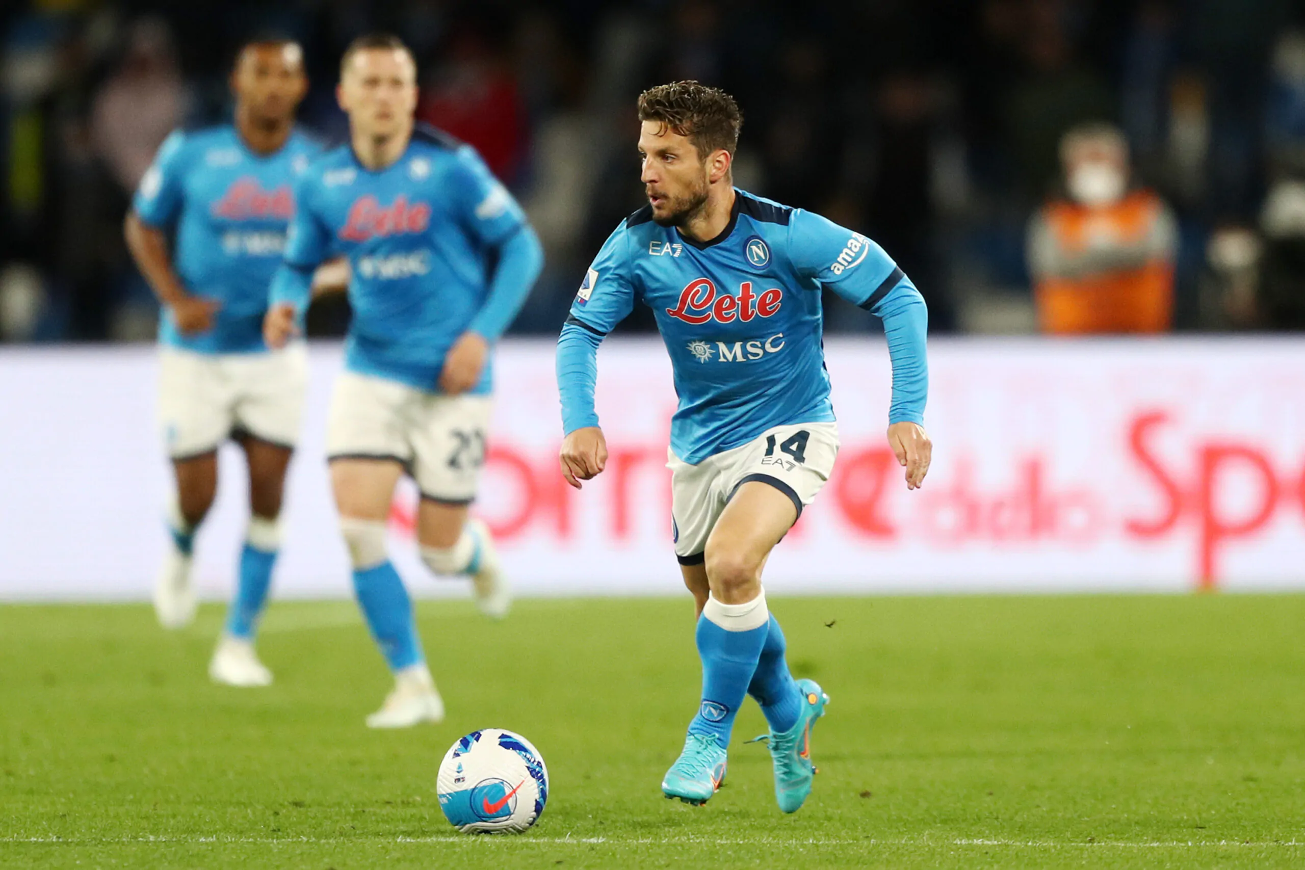 De Laurentiis-Mertens, prove di rinnovo: la situazione e le ultime novità!