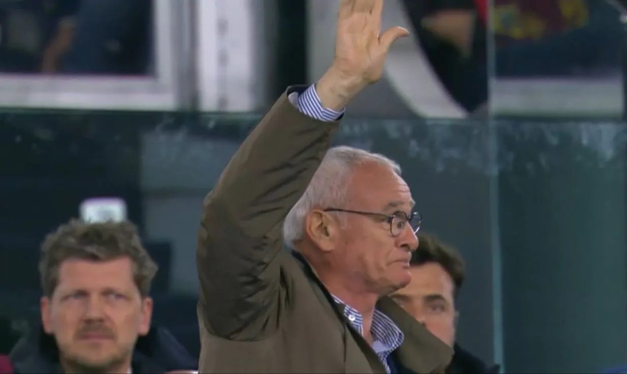 Ranieri inquadrato, pazzesco all’Olimpico: succede con i tifosi di Roma e Leicester