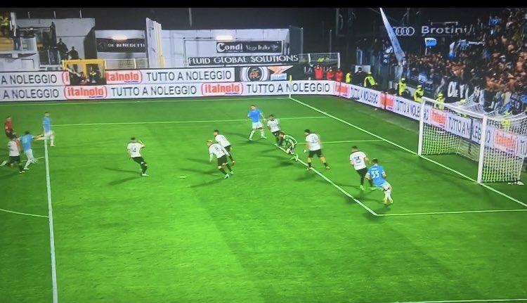 Mourinho gol acerbi spezia Lazio