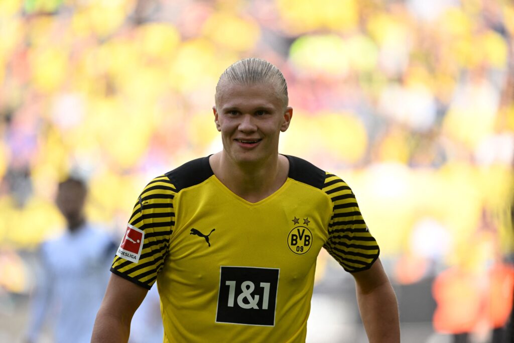 Haaland lascia il Borussia Dortmund: gesto fantastico per la squadra