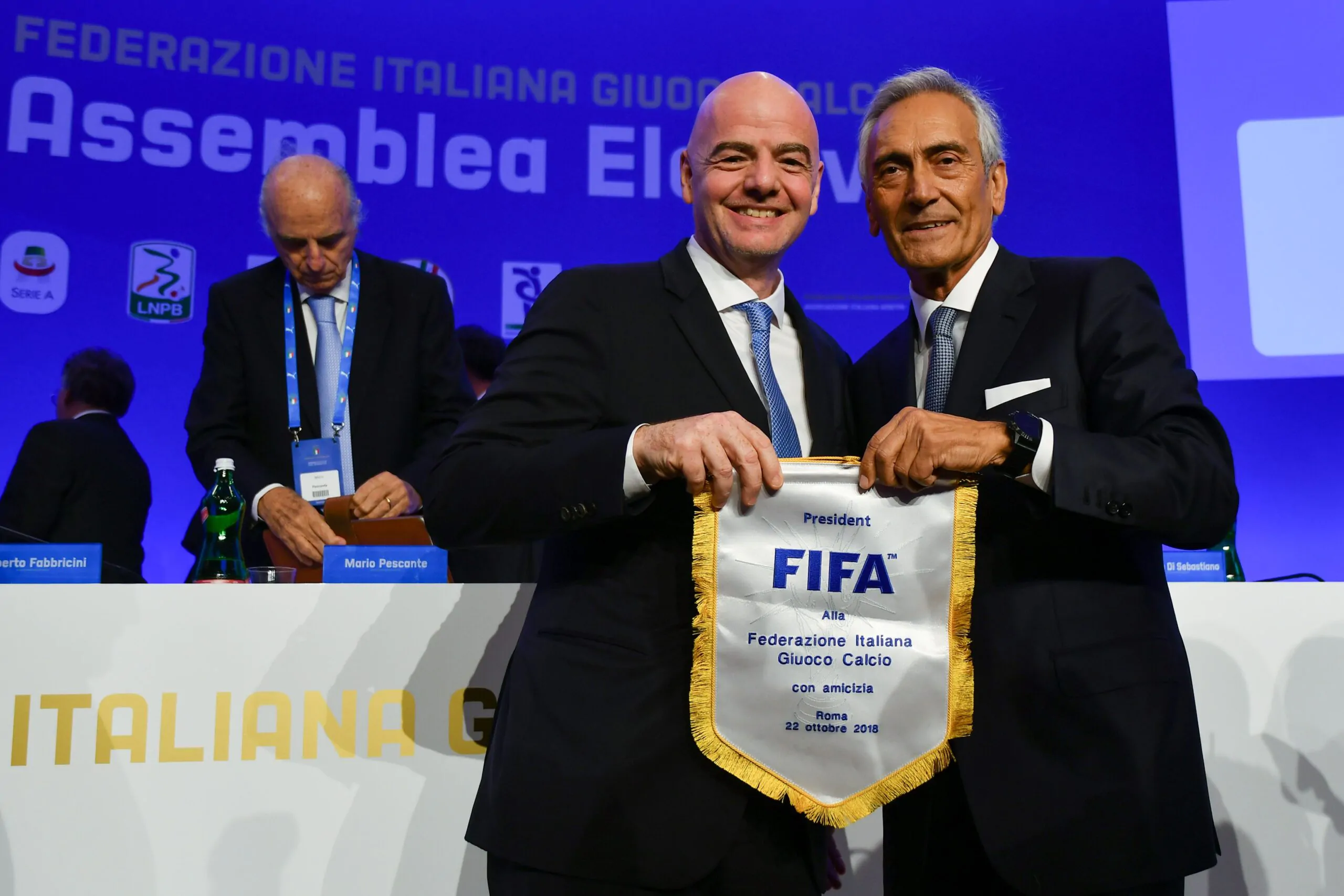 UFFICIALE – Cambia il calciomercato anche per la Serie A: il comunicato della FIFA