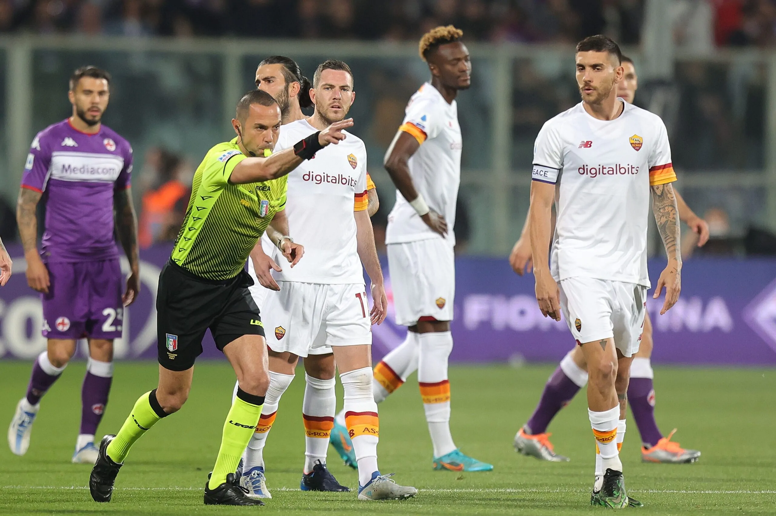 Fiorentina-Roma, Marelli sicuro in diretta: “Rigore inesistente!”